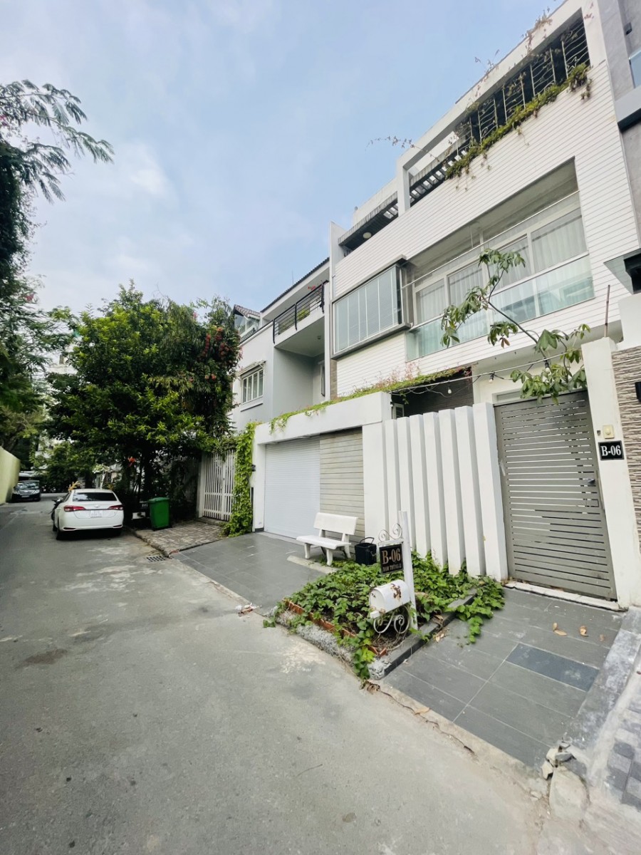 Cho thuê biệt thự Nam Thông Phú Mỹ Hưng. Q7.HCM - 9873