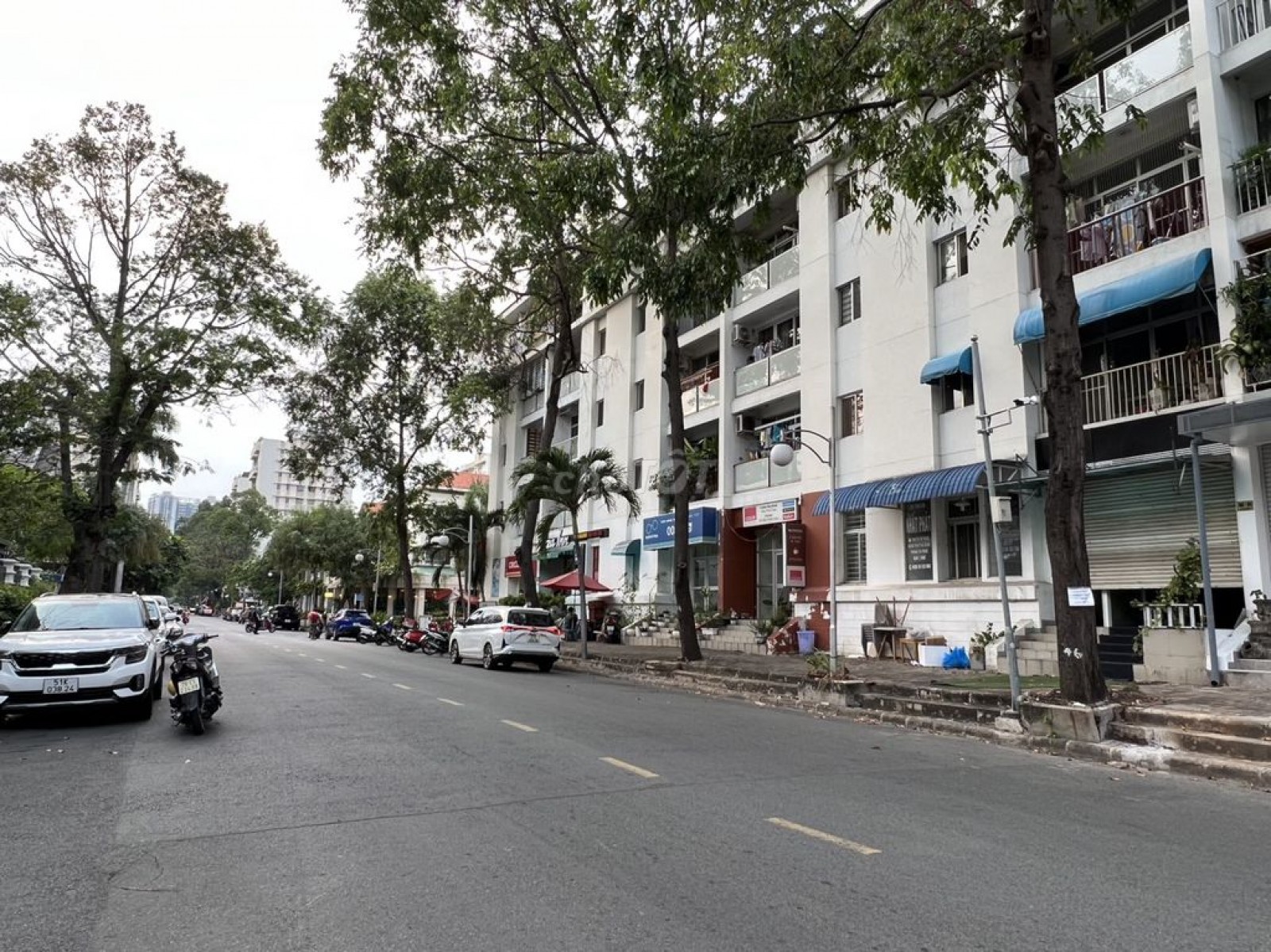 Cho thuê Shop 86m2 mặt tiền Phạm Thái Bường, Phú Mỹ Hưng - 9895