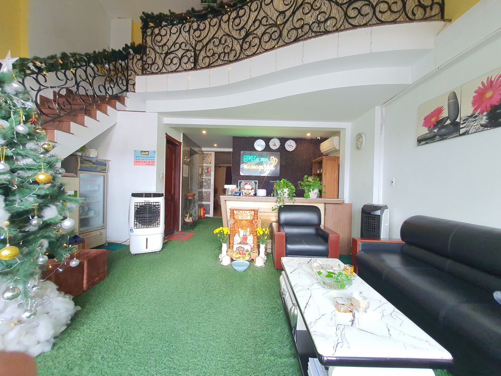 Cho thuê nhà phố nội khu Hưng Gia 4, thích hợp kinh doanh nhà hàng, Spa - 10004