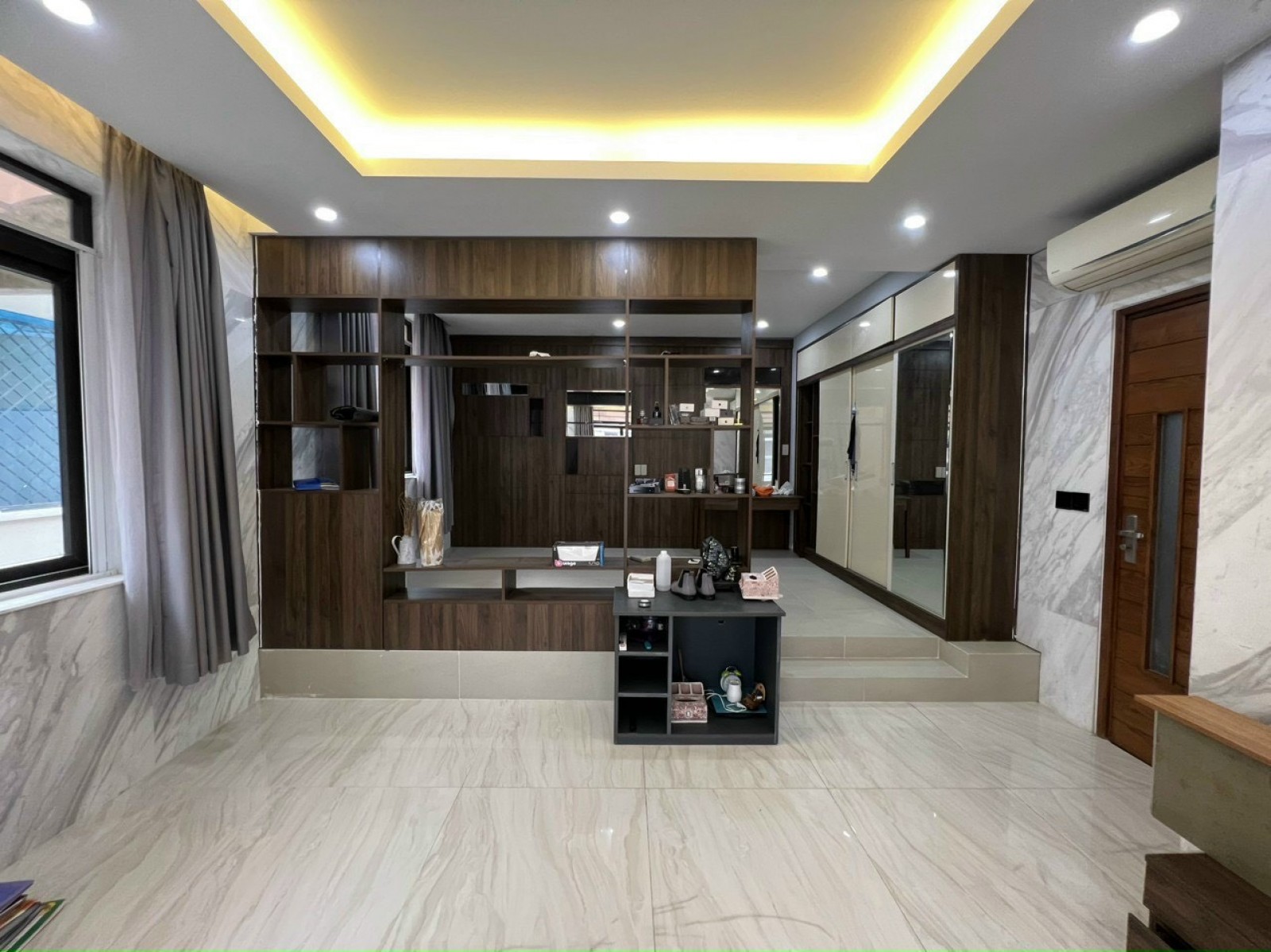 cho thuê và bán biệt thự Nam Thông 2. DT: 11x18m, 4PN, có hồ bơi - 10127