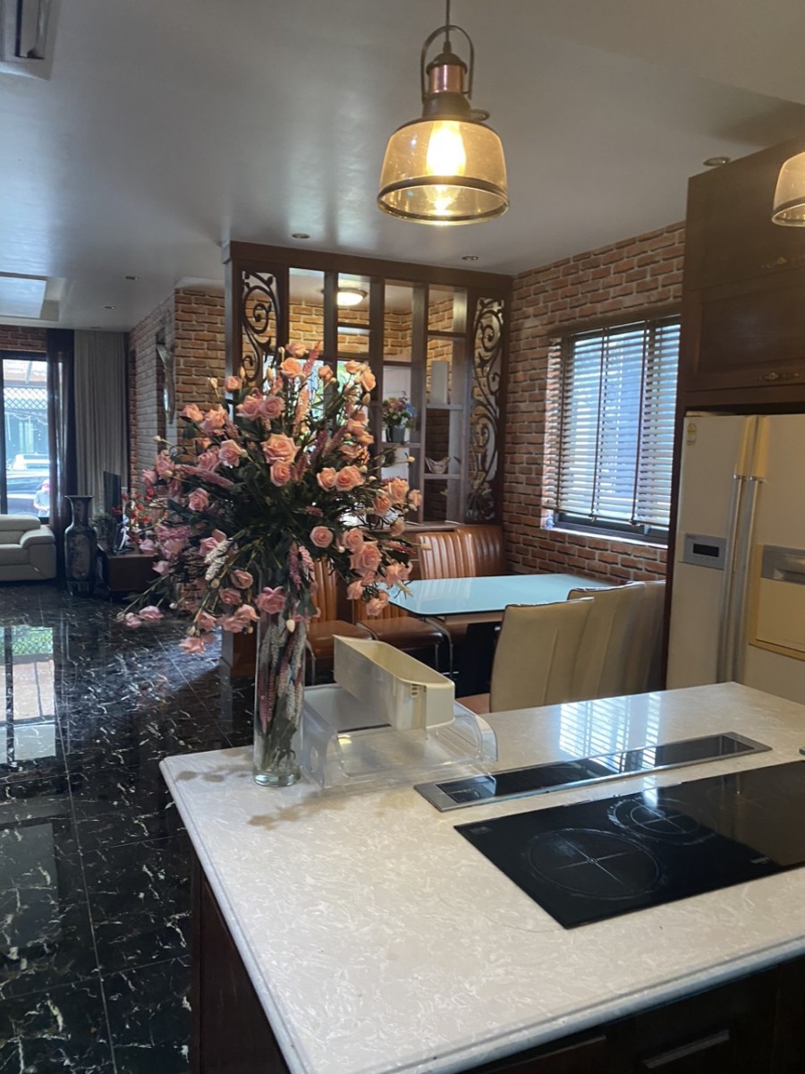 Cho thuê biệt thự đơn lập Nam Thông, Phú Mỹ Hưng, Q7, giá 70 triệu - 10216