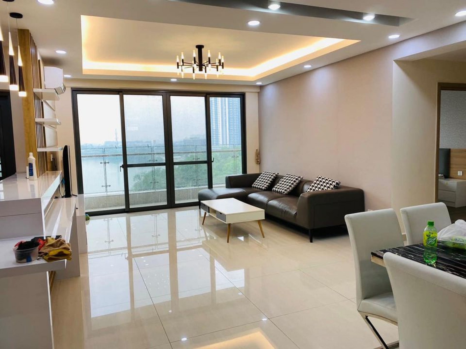 Cho thuê căn hộ tại Midtown M7, 84m2, 2PN, 26tr/tháng - 10286