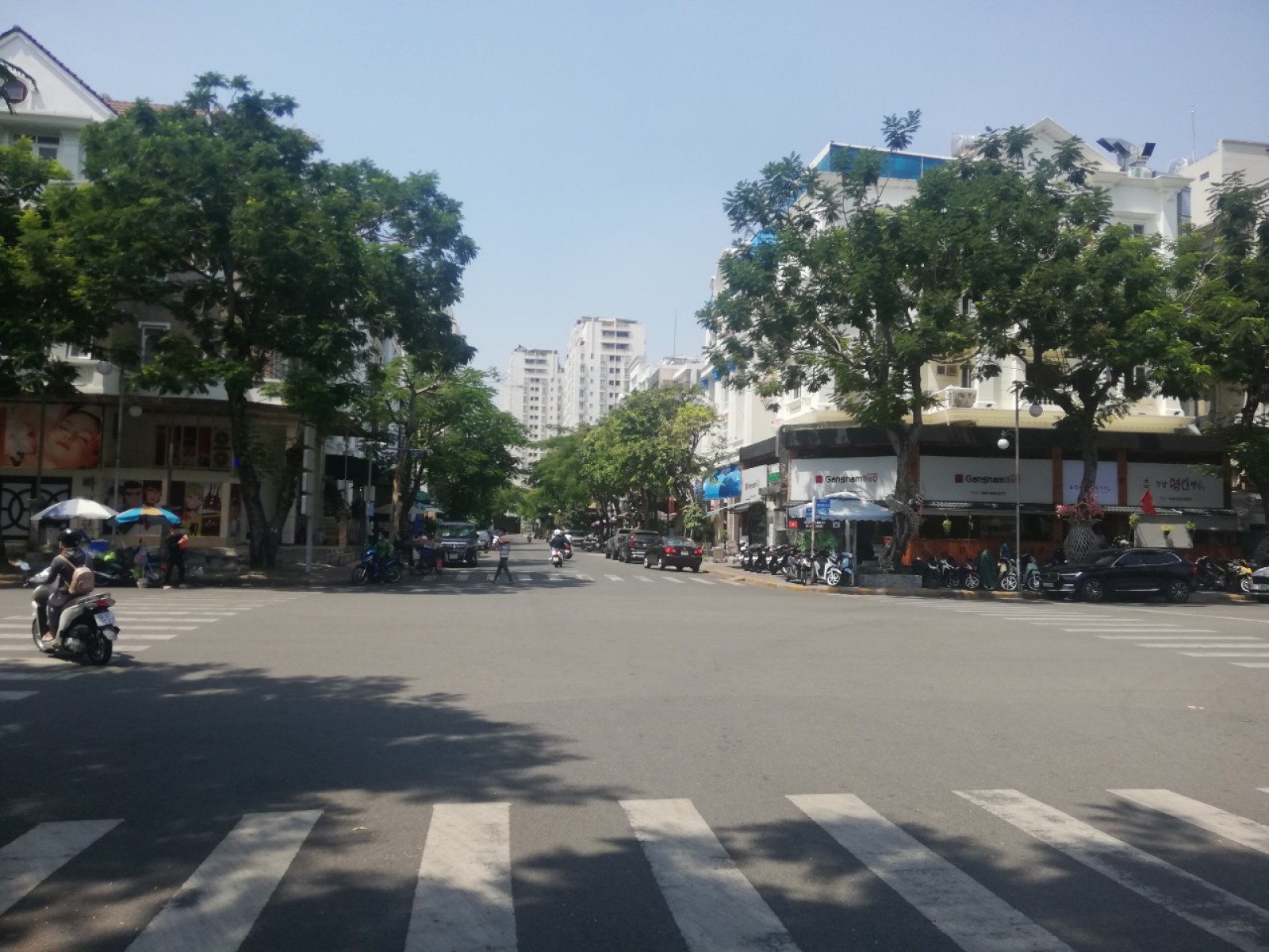 Cho thuê mặt bằng mặt tiền Phan Khiêm Ích sát đường Bùi Bằng Đoàn PMH, Q7 - 10300