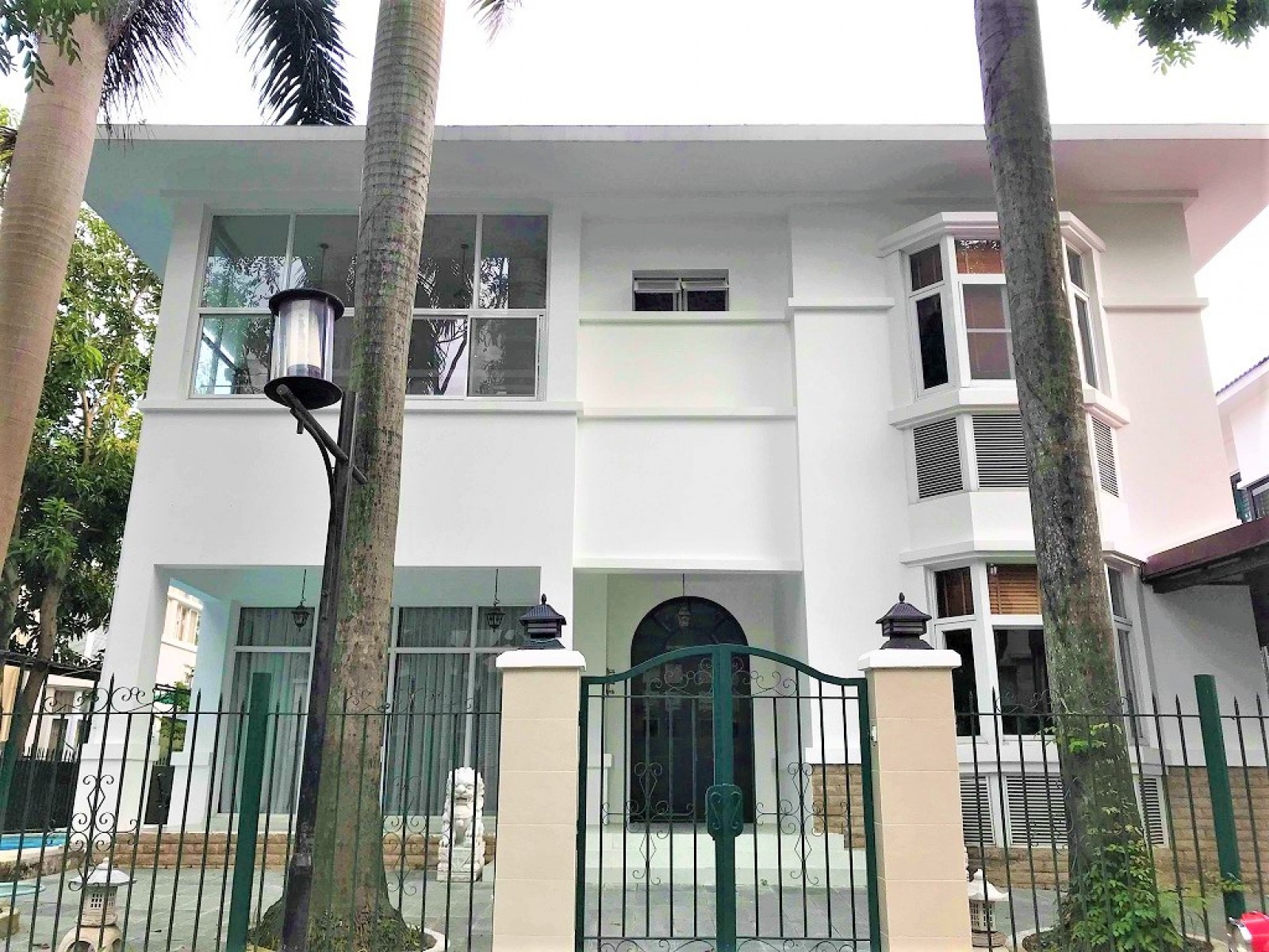 Cho thuê Biệt thự đơn lập Mỹ Phú 300m2 giá rẻ ngay Phú mỹ hưng, Quận 7