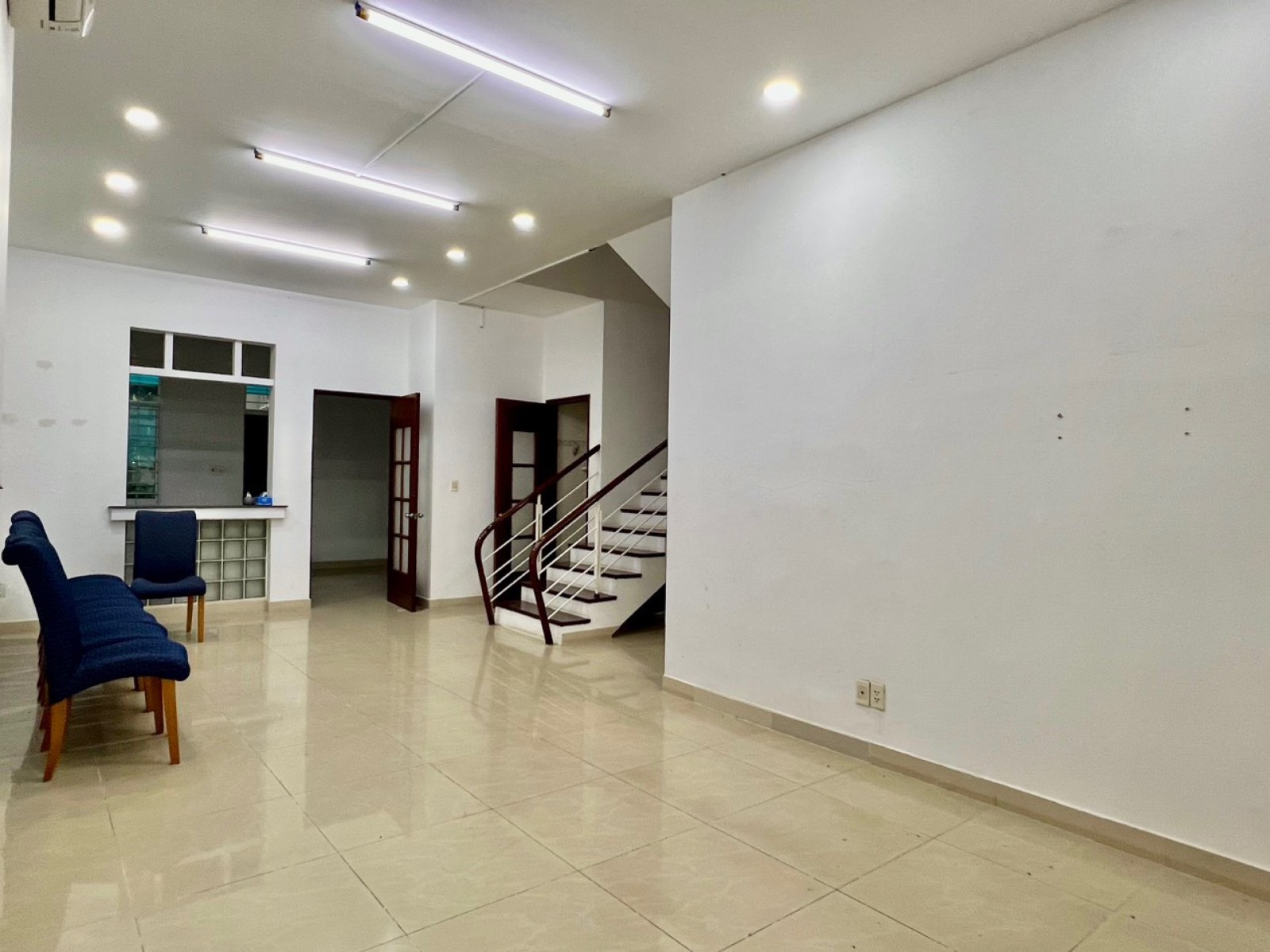 Cho thuê Biệt thự Mỹ Kim ngay Hồ bán nguyệt, Cầu ánh sao Phú mỹ hưng Quận 7 - 10410