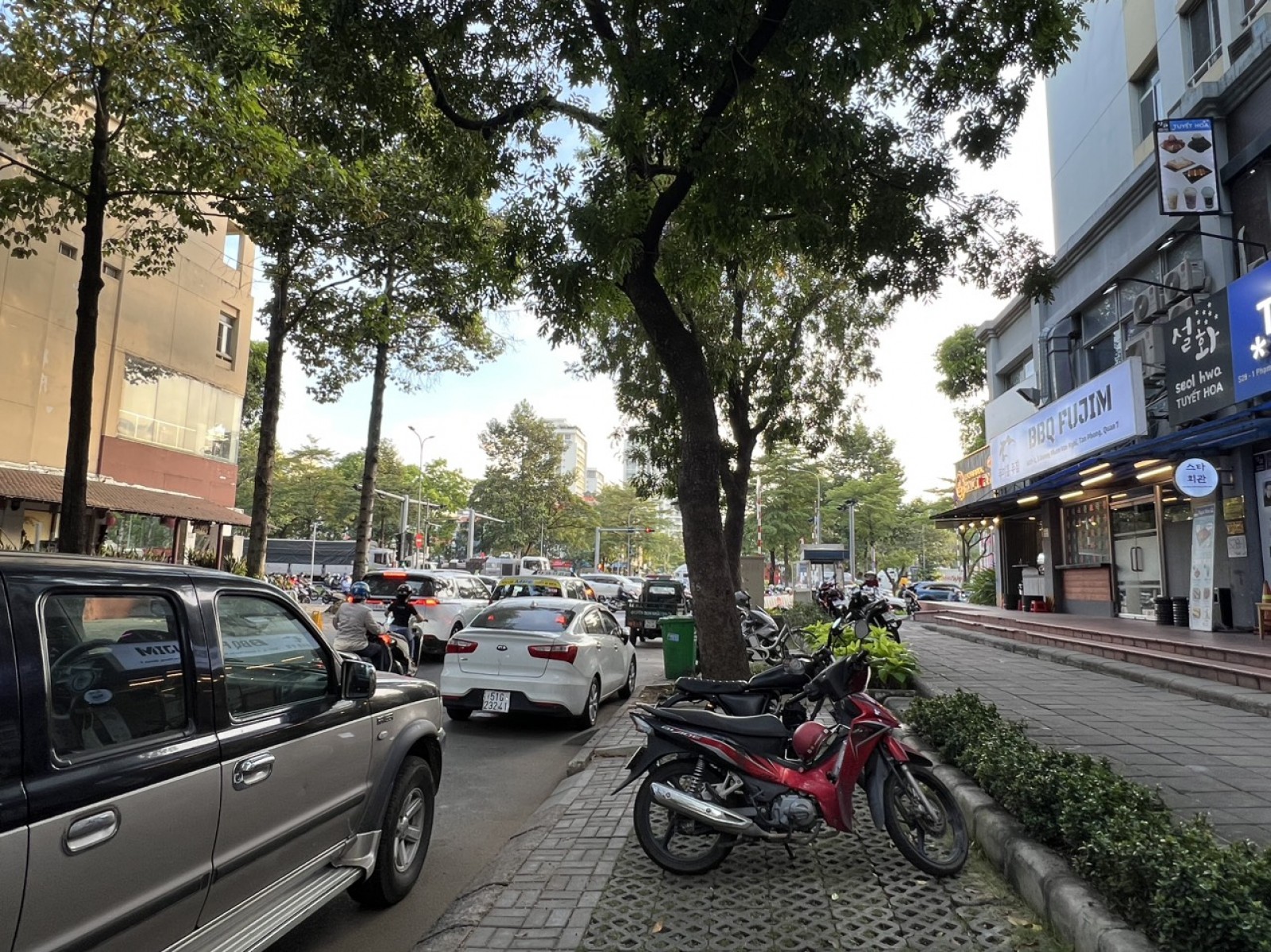 Bán shophouse 140m2 Sky Garden 1, mặt tiền Phạm Văn Nghị, Phú Mỹ Hưng - 10429