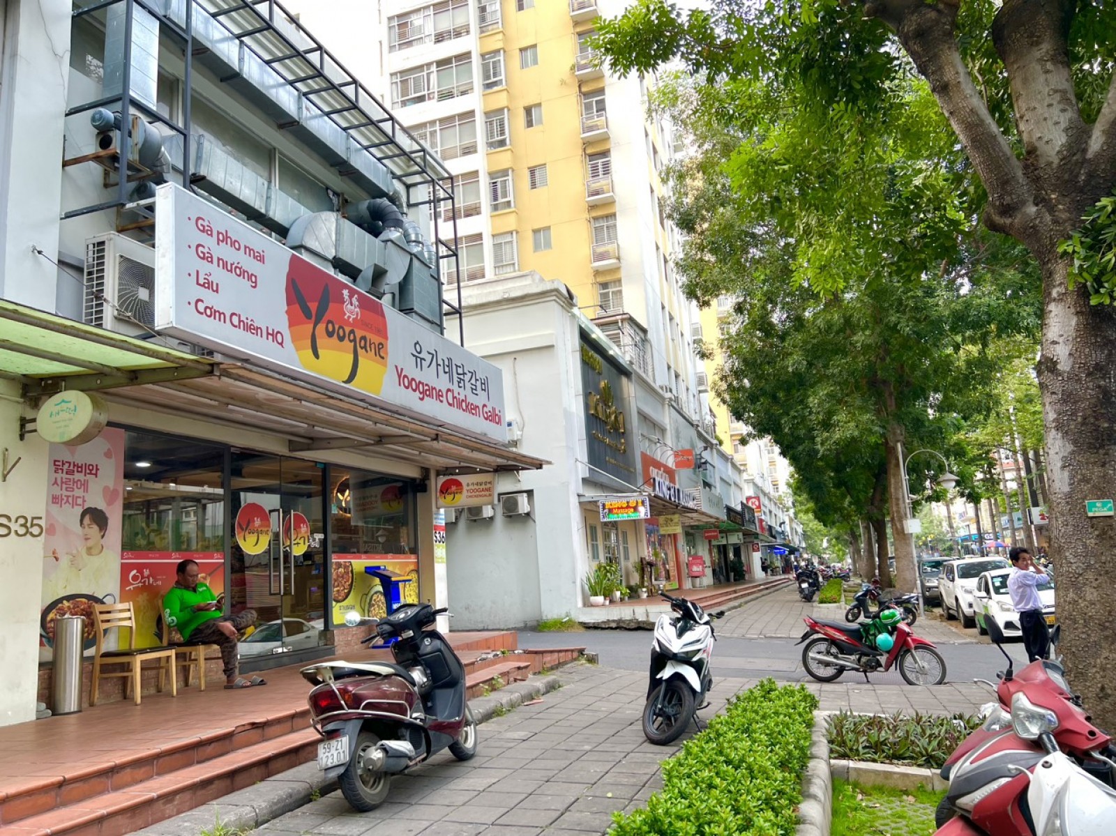 Còn 1 căn shop mặt tiền đường Phạm Văn Nghị, Sky Garden Phú Mỹ Hưng - 10456