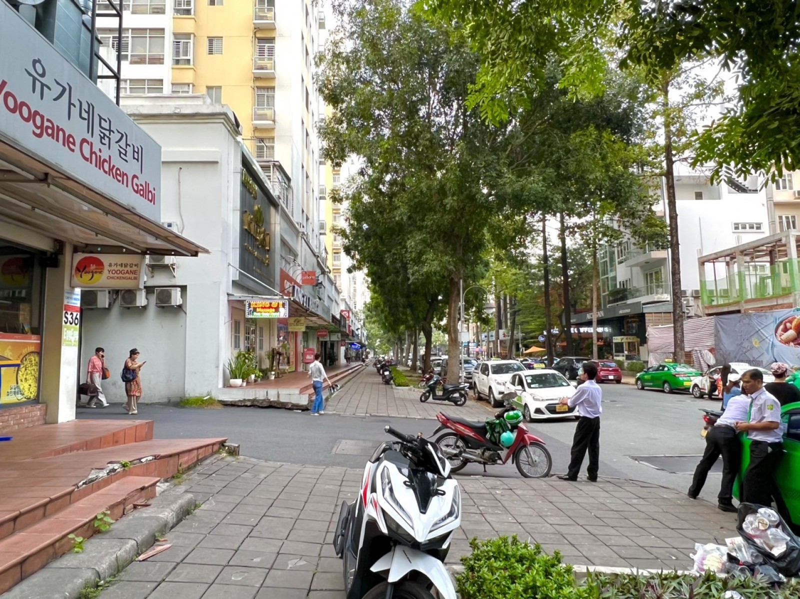Còn 1 căn shop mặt tiền đường Phạm Văn Nghị, Sky Garden Phú Mỹ Hưng - 10459