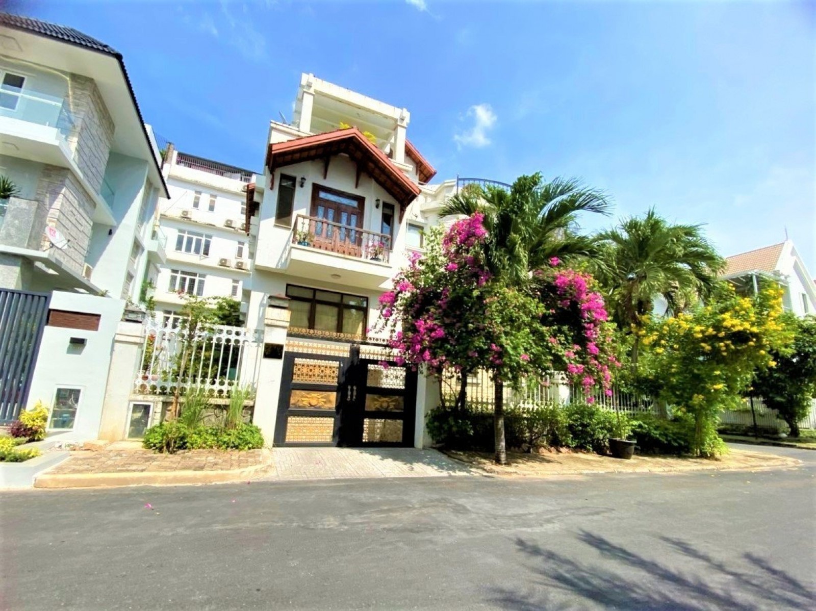 Tôi có căn nhà xấu cho thuê rẻ ngay biệt thự 150m2 đường phạm thái bườ - 10558