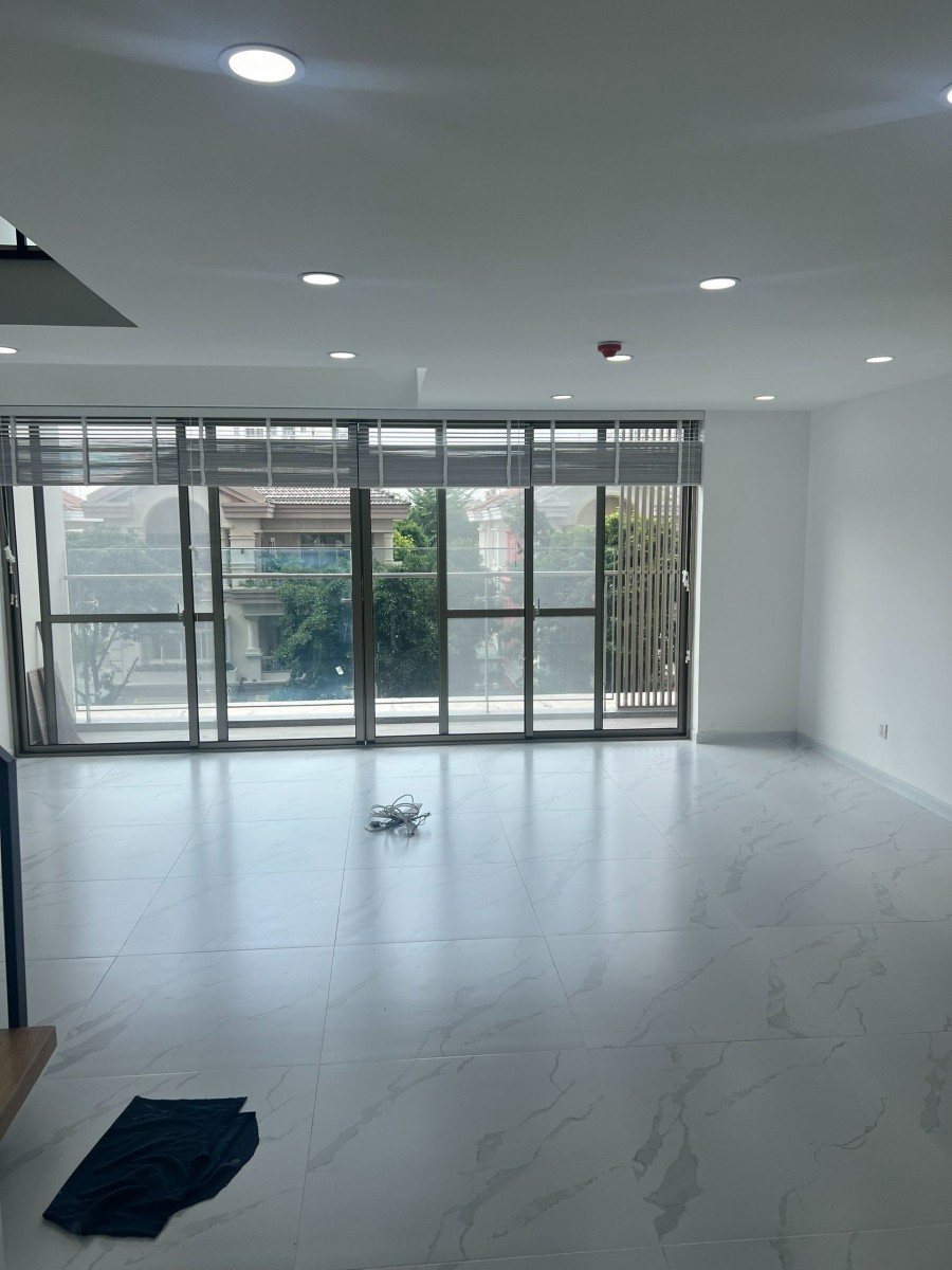 Cô có căn shop midtown 62m2 tầng 2 cho thuê 20tr ngay phú mỹ hưng, q7