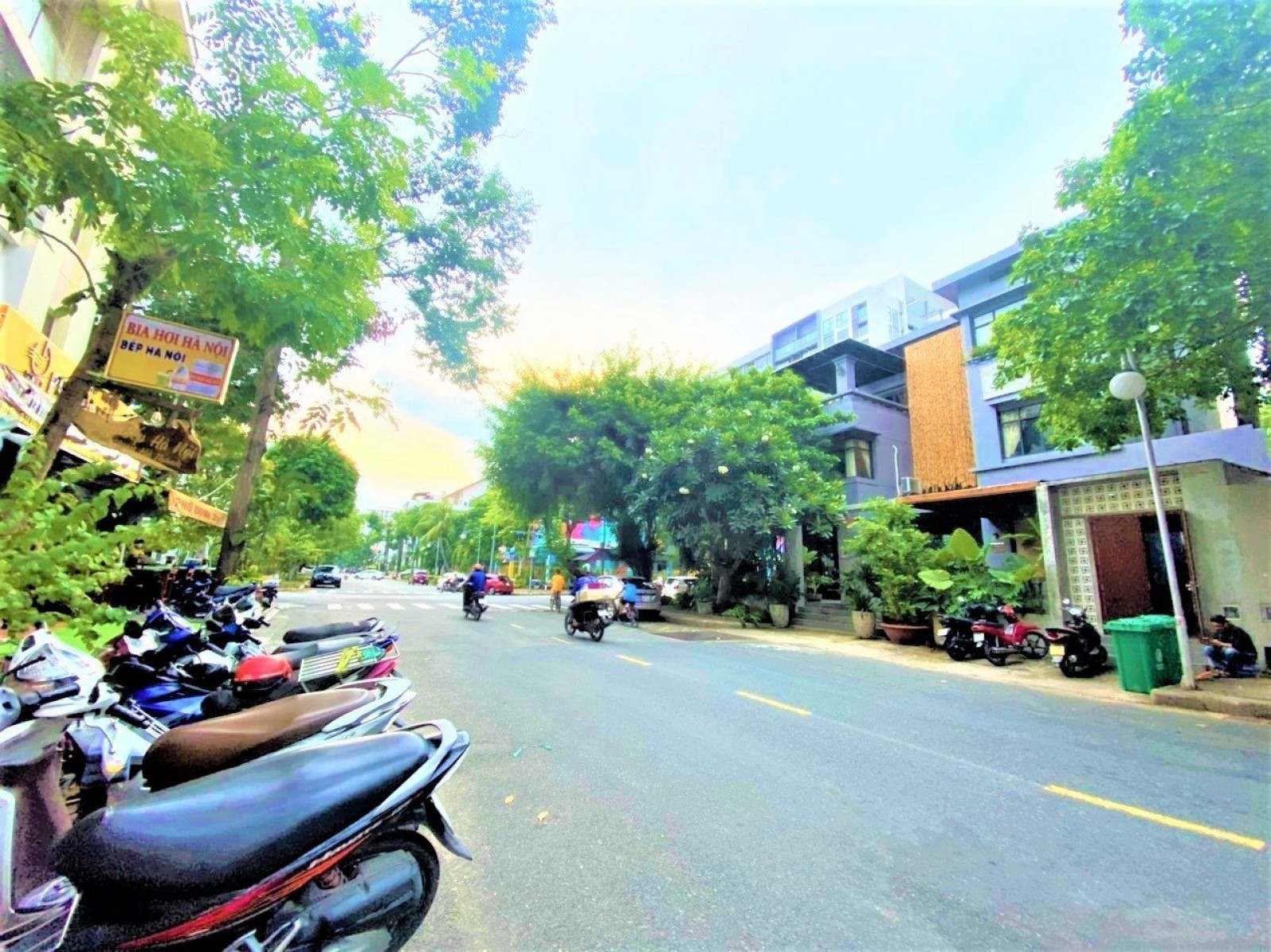 Chú có căn biệt thự ngay đường phạm thái bường, quận 7 cho thuê - 10644