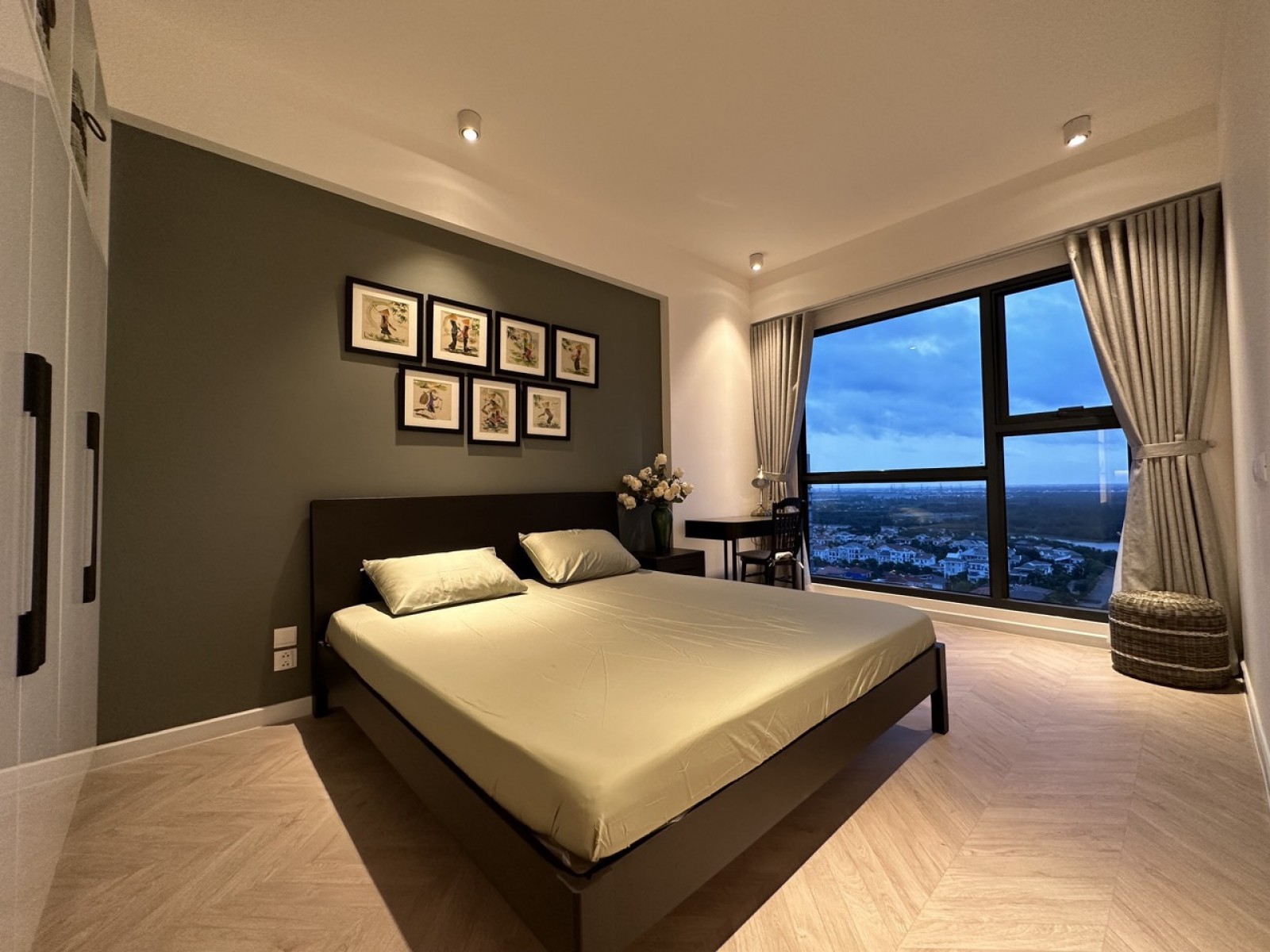 Cần cho thuê căn hộ The Antonia mới 100%, 2PN, 81m2 tại PMH, Q7, giá 23 tr/tháng - 10833