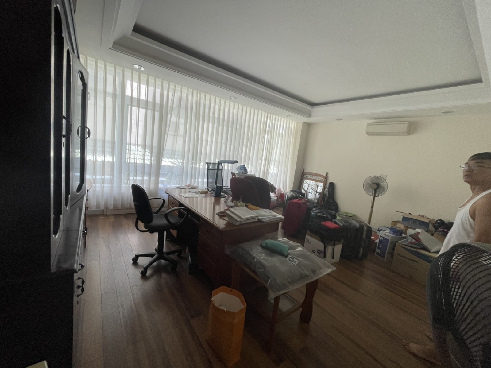 Cần cho thuê mặt bằng trệt lửng nối đi riêng kinh doanh Phú Mỹ Hưng Q7 - 10925