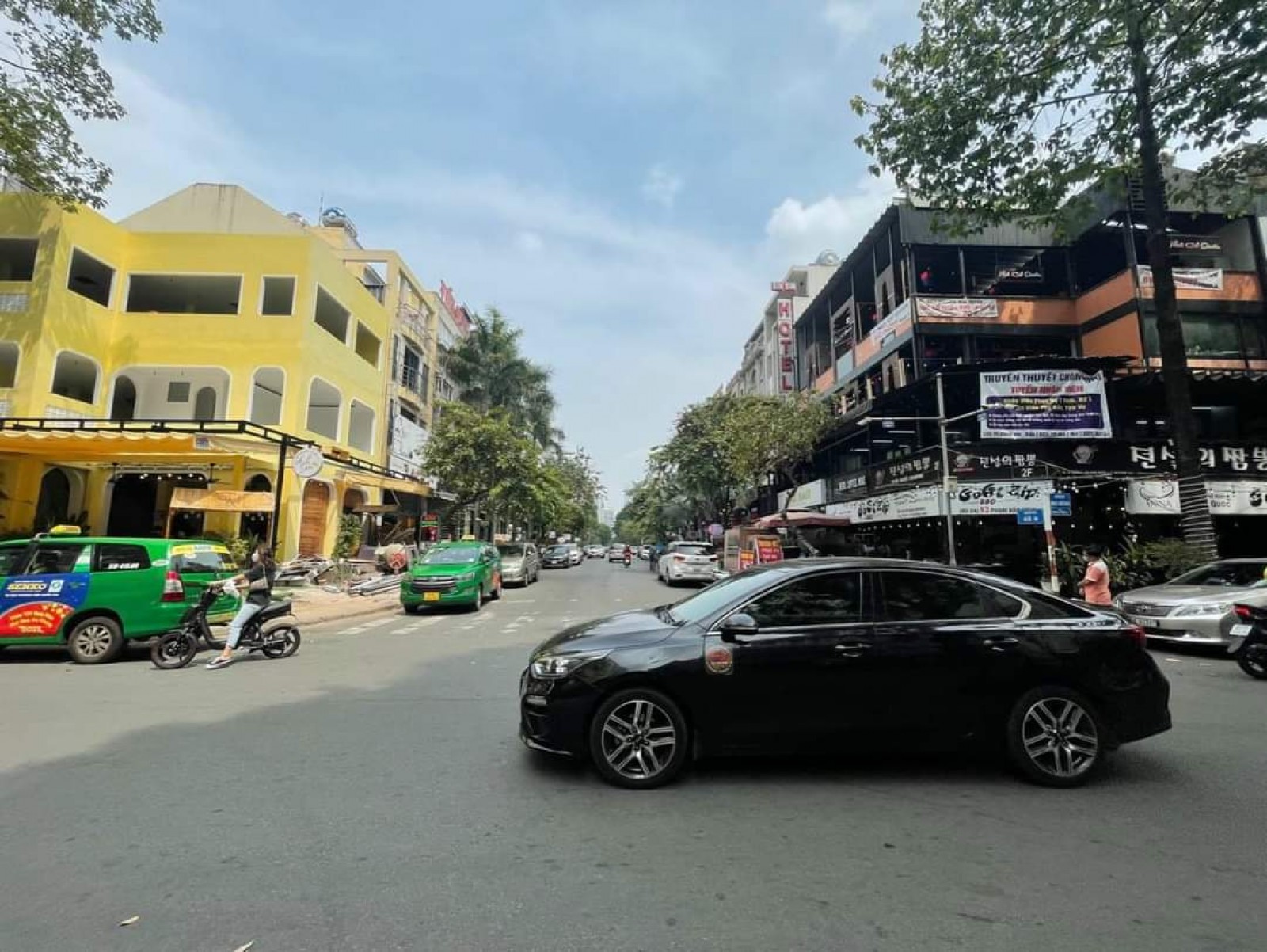 Siêu phẩm góc 2 mặt tiền đường Phạm Văn Nghị và đường Số 6 vị trí đắc địa cho thuê - 10967