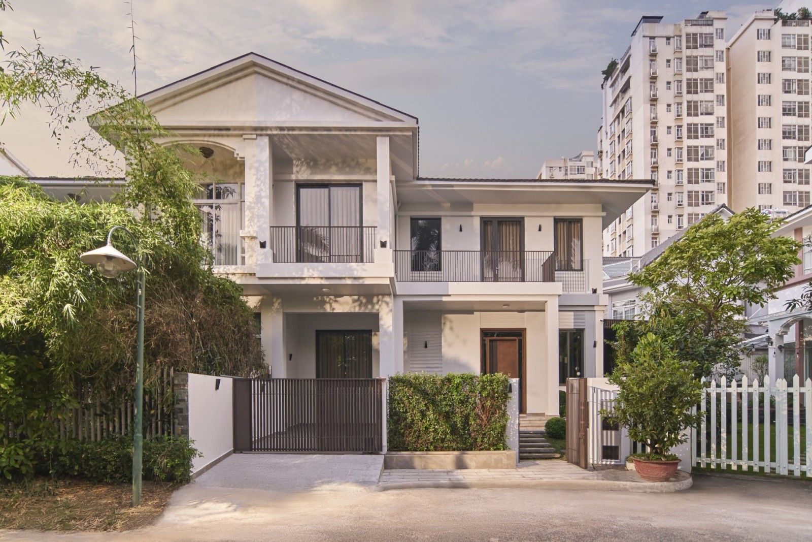 bán căn biệt thự hưng thái mới 100% cao cấp 200m2, 2 tầng ngay quận 7 - 11024