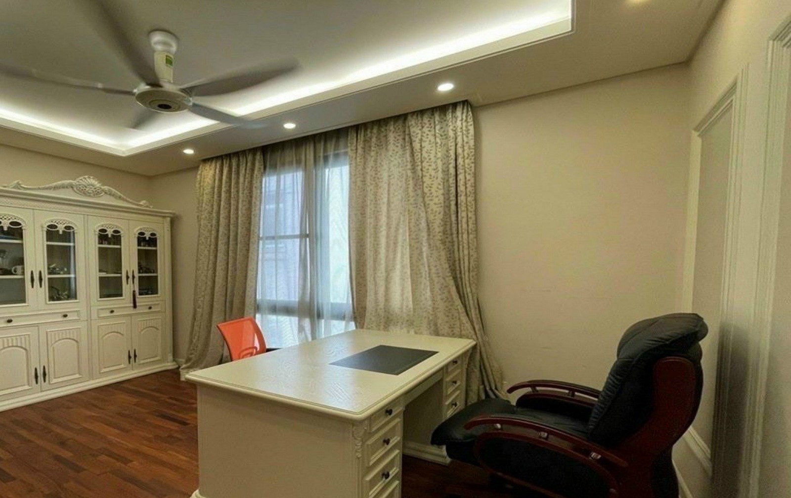 chú bán căn biệt thự tự xây 566m2, 3 tầng lầu, nội thất cao cấp 100% - 11028