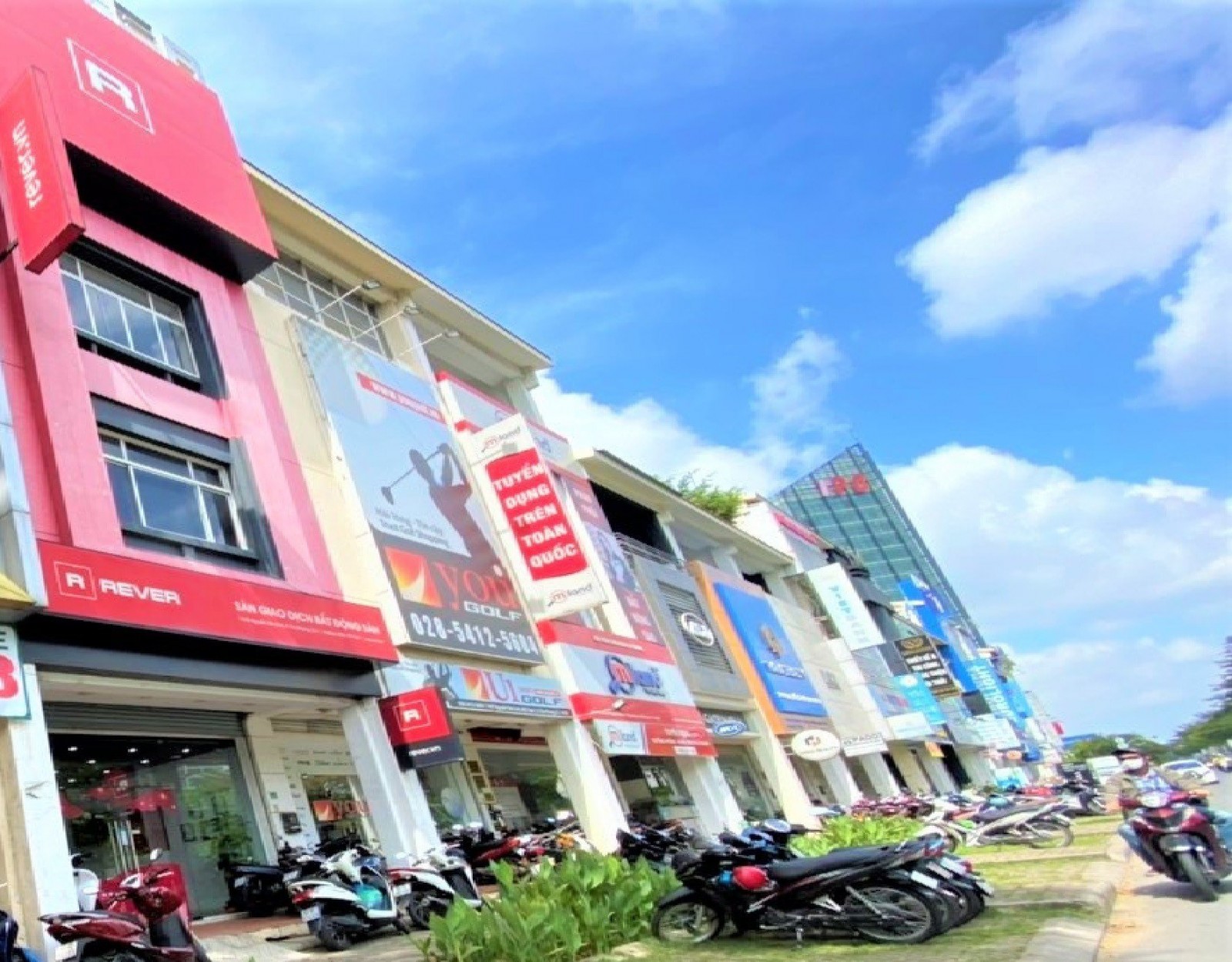 Nhà phố 3 lầu khu mỹ toàn mặt tiền đường nguyễn văn linh, quận 7 - 11181