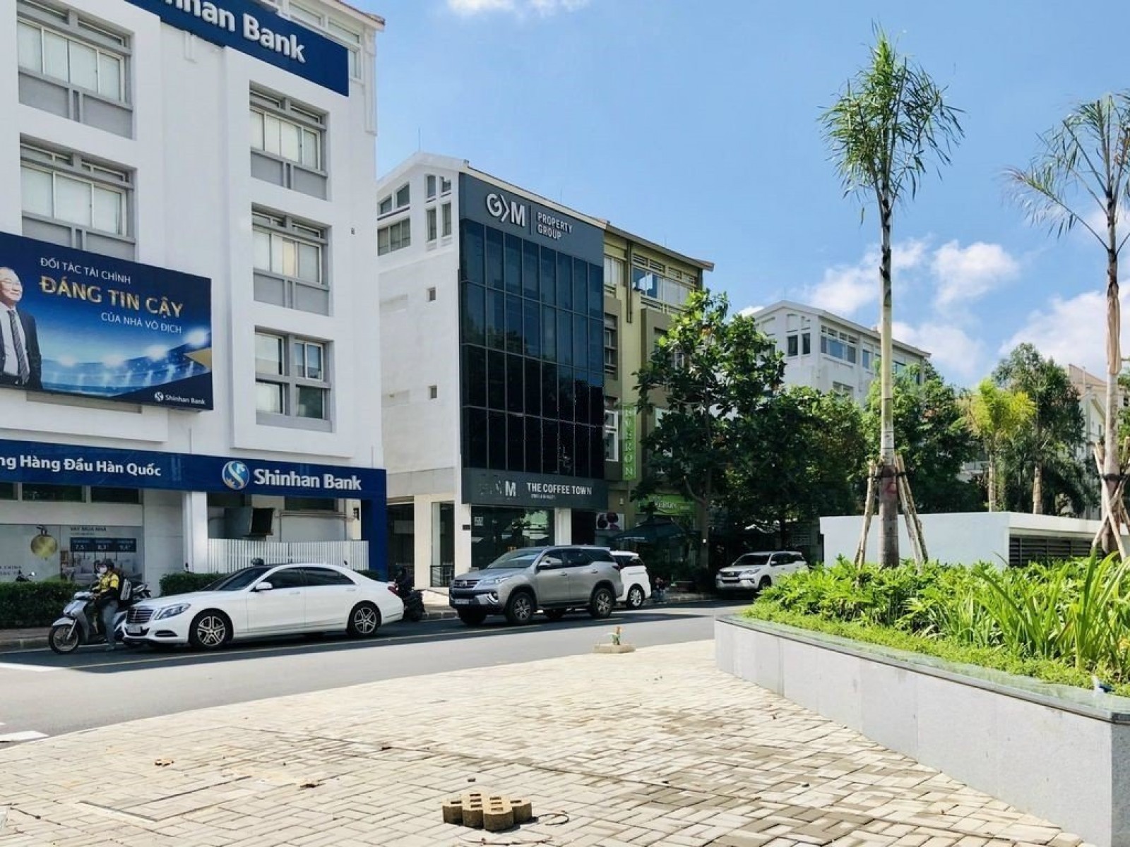 Nhà phố 3 lầu khu mỹ toàn mặt tiền đường nguyễn văn linh, quận 7 - 11209