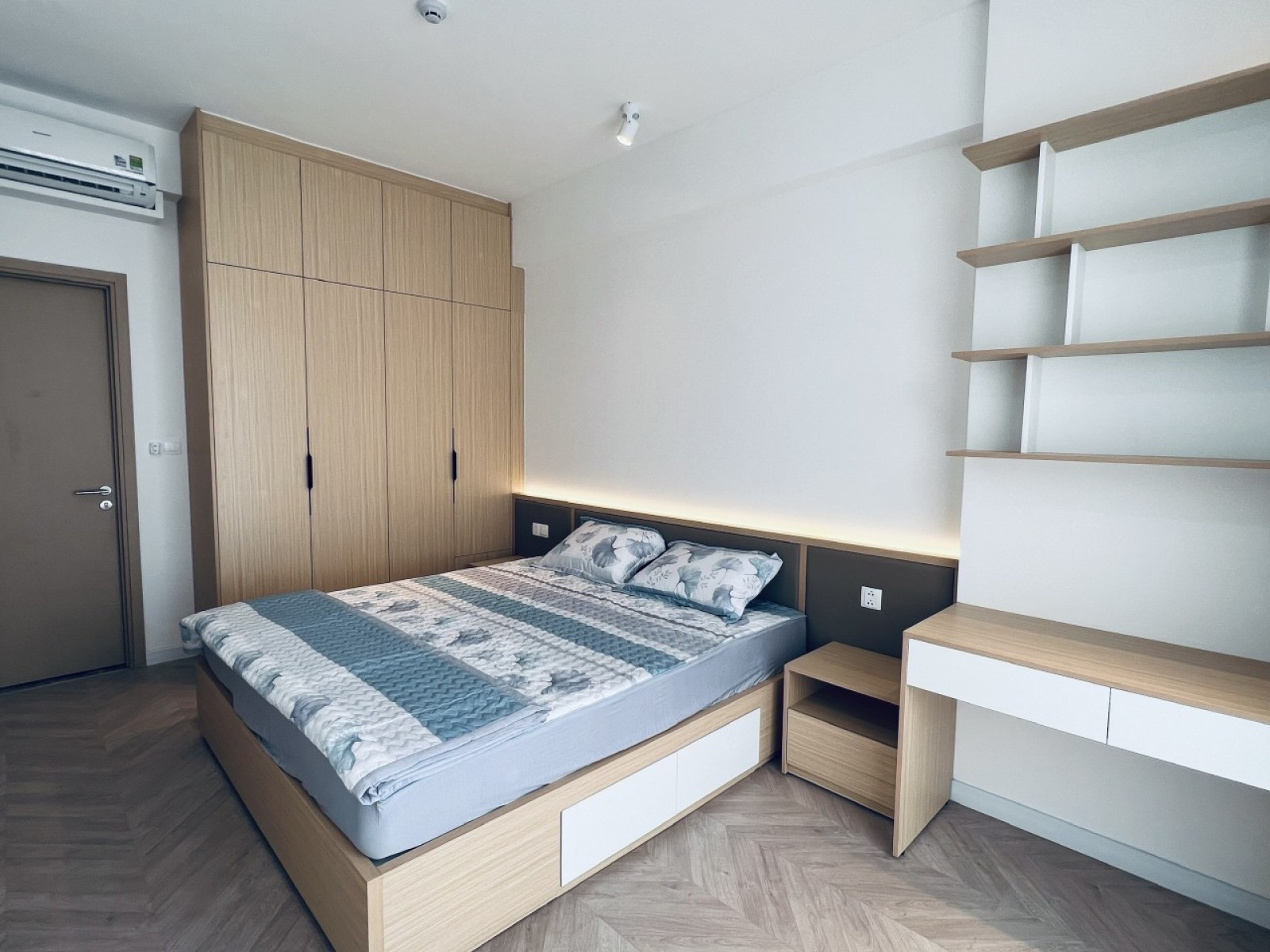 Cho thuê căn hộ cao cấp THE ANTONIA Phú Mỹ Hưng - 11565