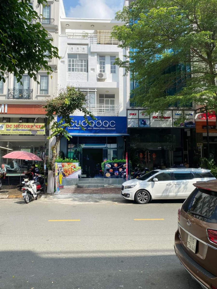 Cho thuê nhà mặt tiền Cao Triều Phát, Phú Mỹ Hưng DT 6mx18,5m, trệt lửng 3 lầu, kinh doanh tốt - 11733
