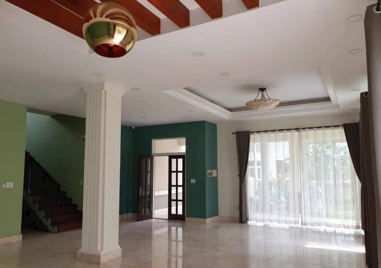 Cho thuê đơn lập Mỹ Phú 2A . Phú Mỹ Hưng Quận 7 - 11831