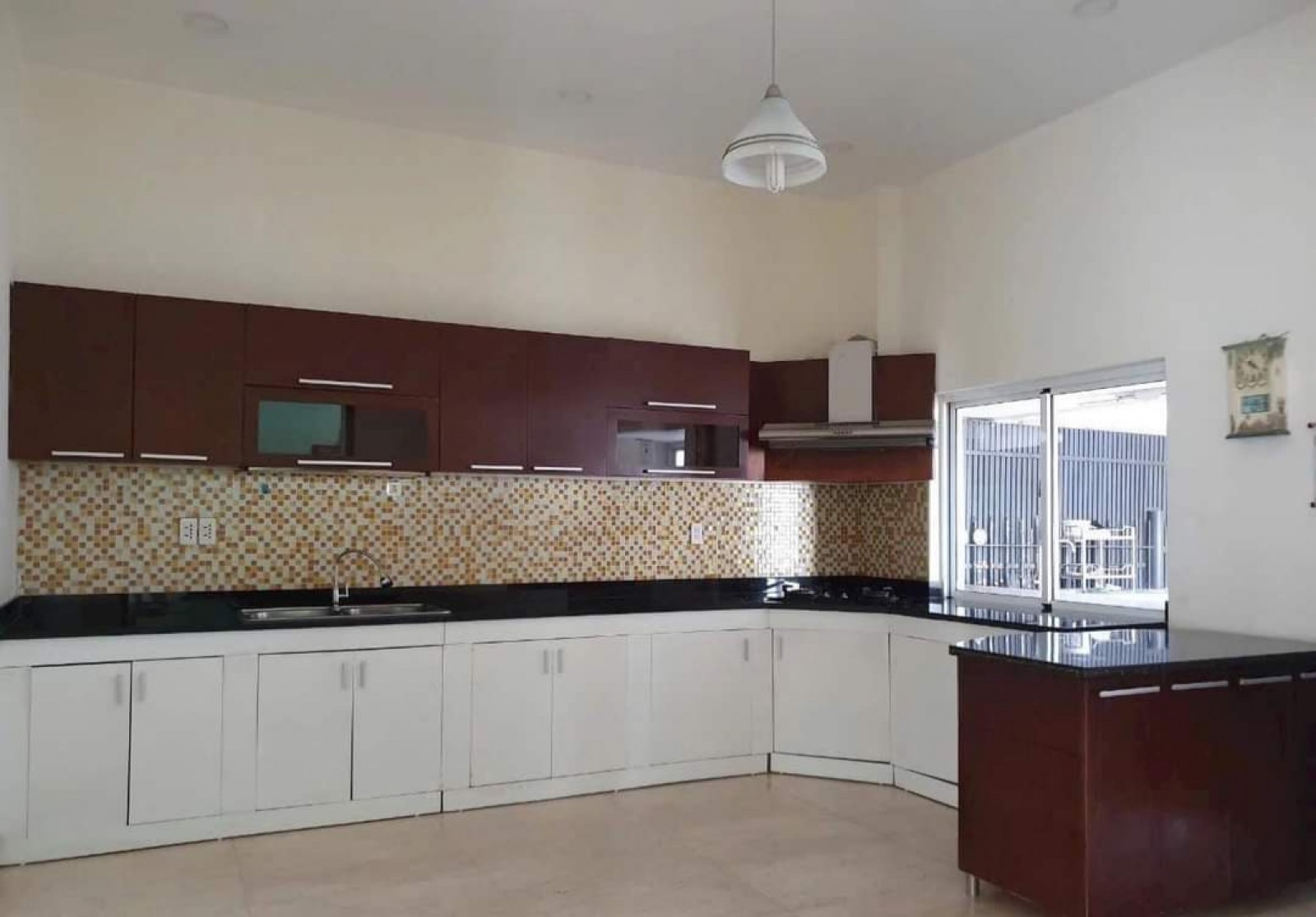 Cho thuê đơn lập Mỹ Phú 2A . Phú Mỹ Hưng Quận 7 - 11833