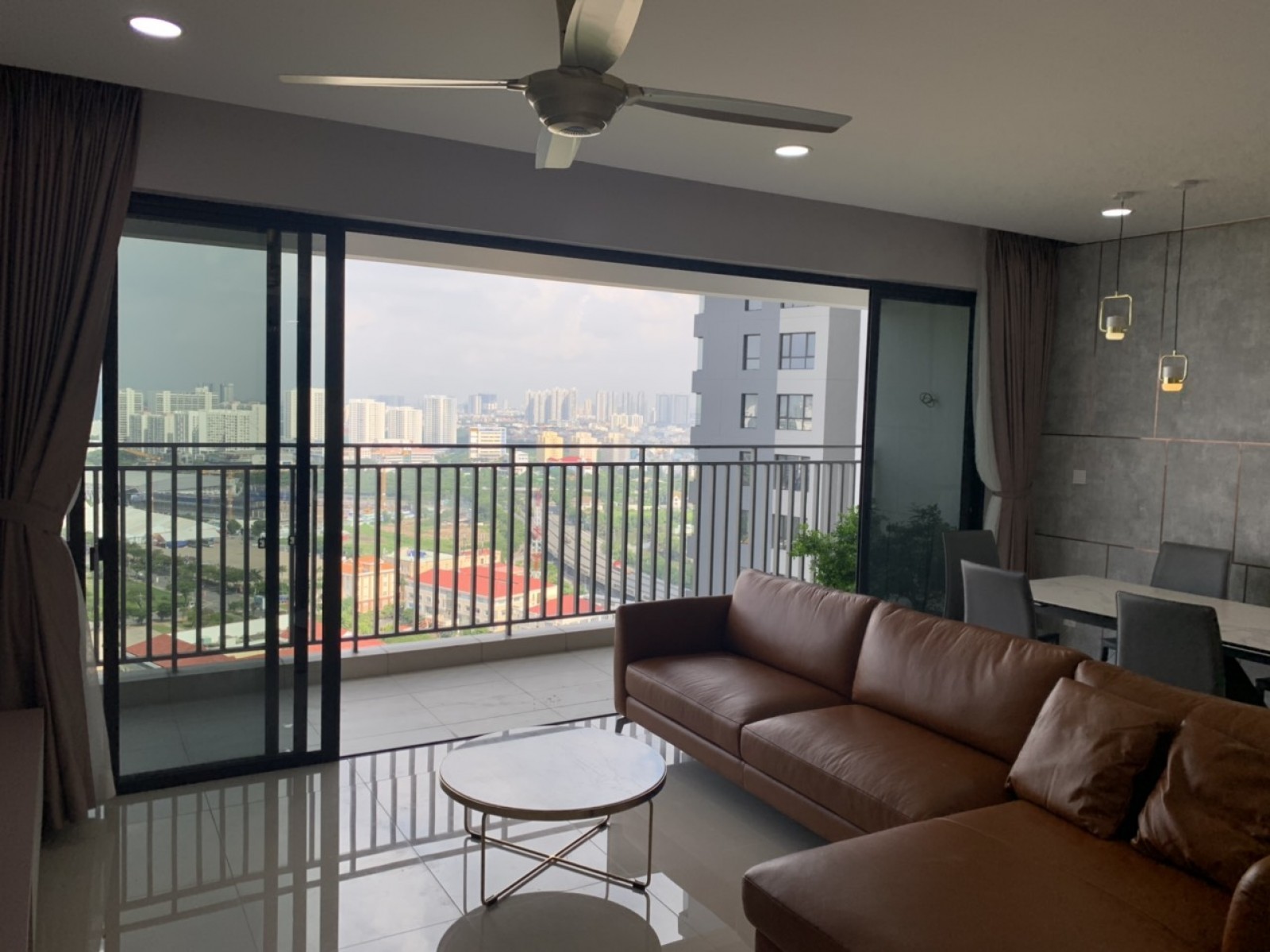 Cần cho thuê nhanh căn hộ Hưng Phúc (Happy Residence) nhà đẹp, giá siêu rẻ mùa dịch chỉ 13 triệu/tháng LH: 0902 857 558 ( PHONG ). - 997