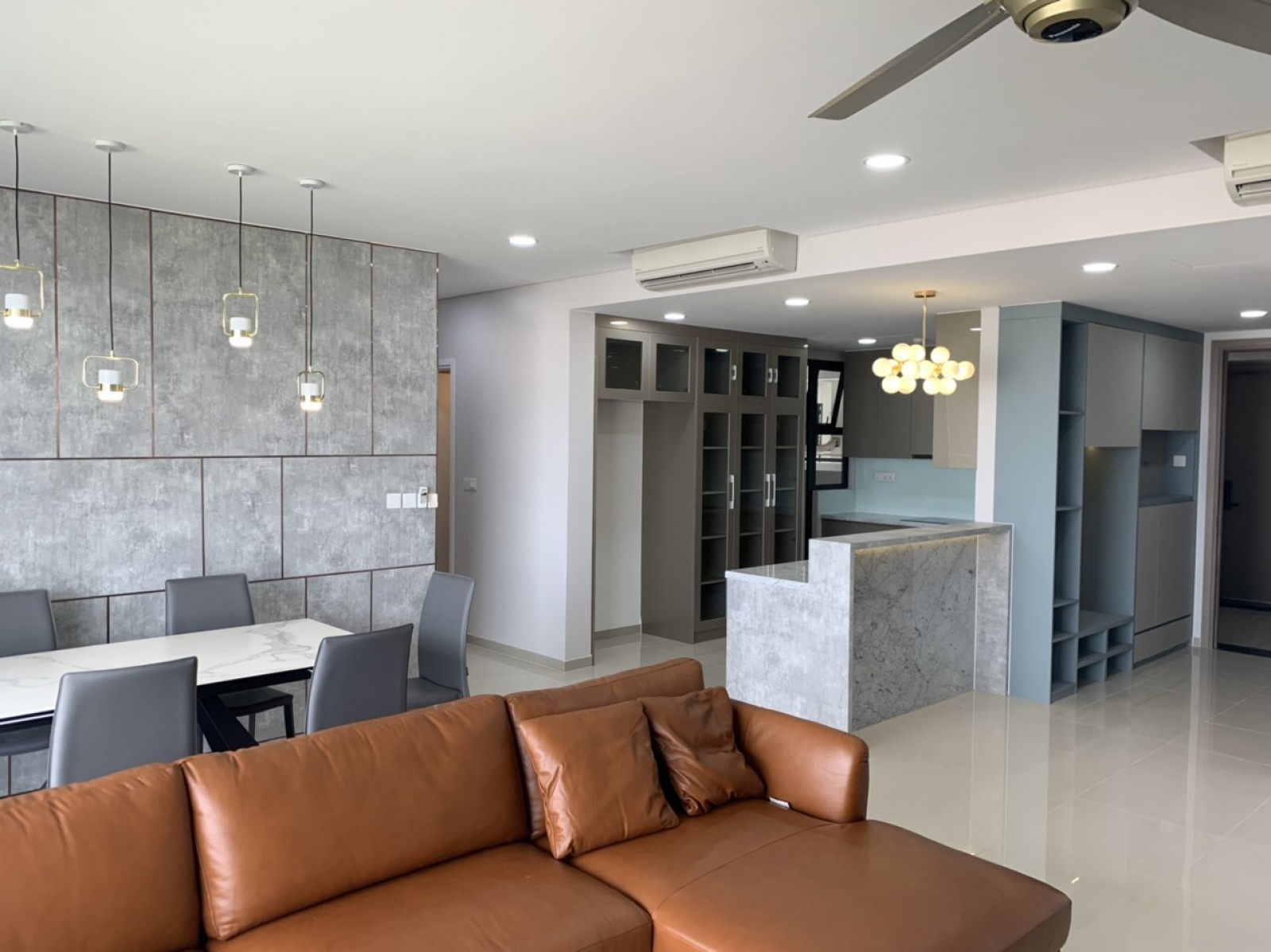 Cho thuê căn hộ Hưng Phúc, Phú Mỹ Hưng, Quận 7 nội thất cao cấp giá 13 triệu/tháng, xem nhà dễ LH: 0902 857 558 ( THANH PHONG ).