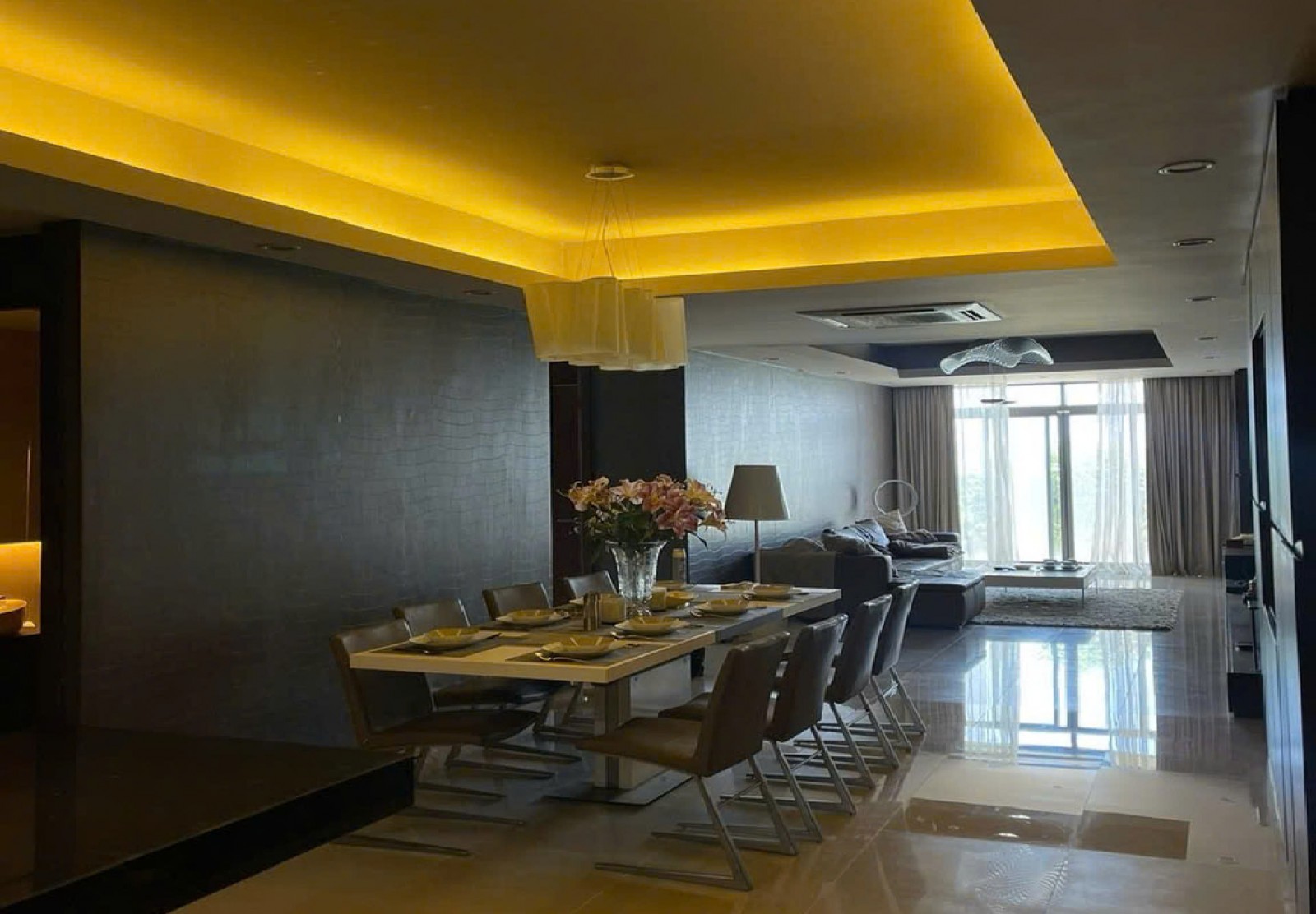 Bán gấp căn hộ Riverside Residence 239m2, 3PN, có sân vườn riêng, căn góc 2 view cực đẹp - 12002