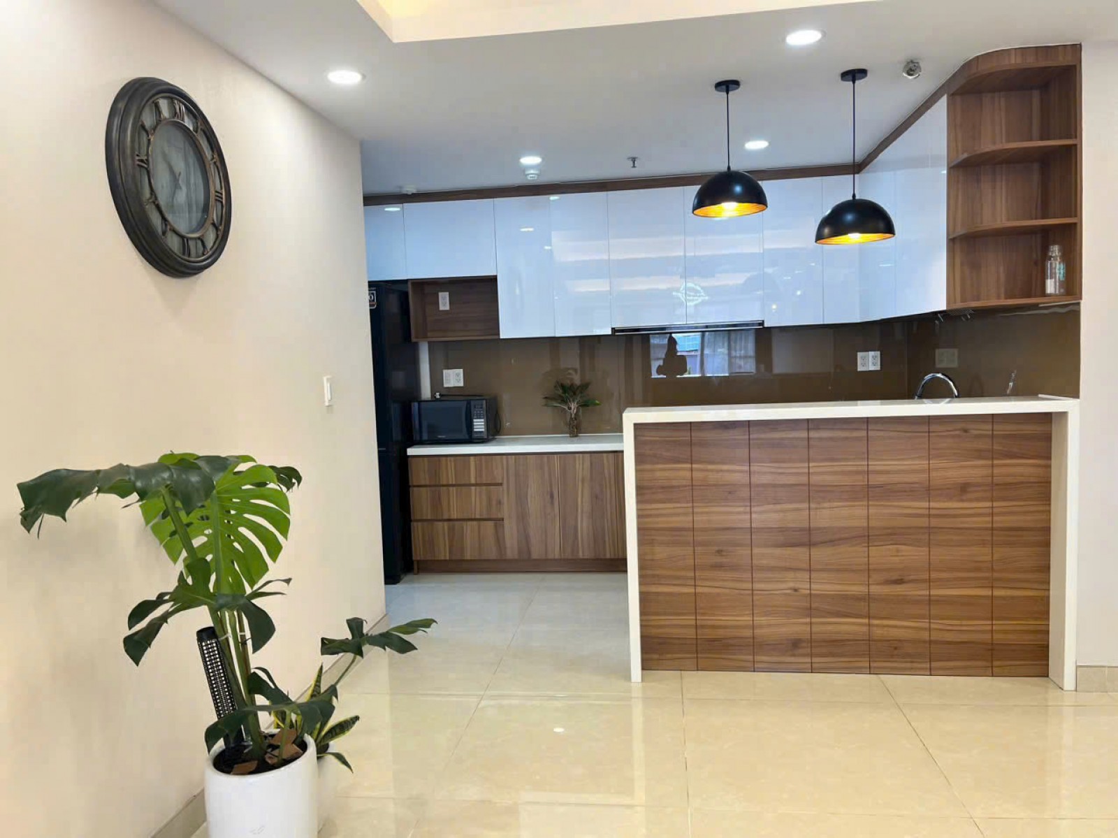 Bán gấp căn hộ Nam Phúc 126m2 + 22m Sân vườn, full nội thất, giá tốt - 12057