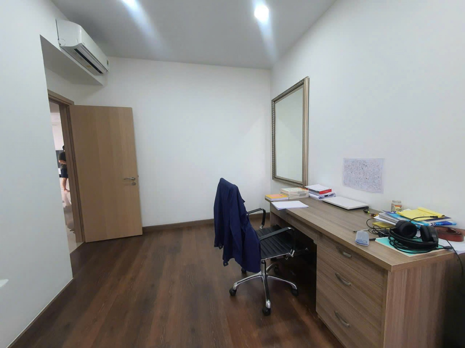 Bán gấp căn hộ Riverpark Premier lầu cao, 123m2, view hồ bơi cực đẹp - 12184