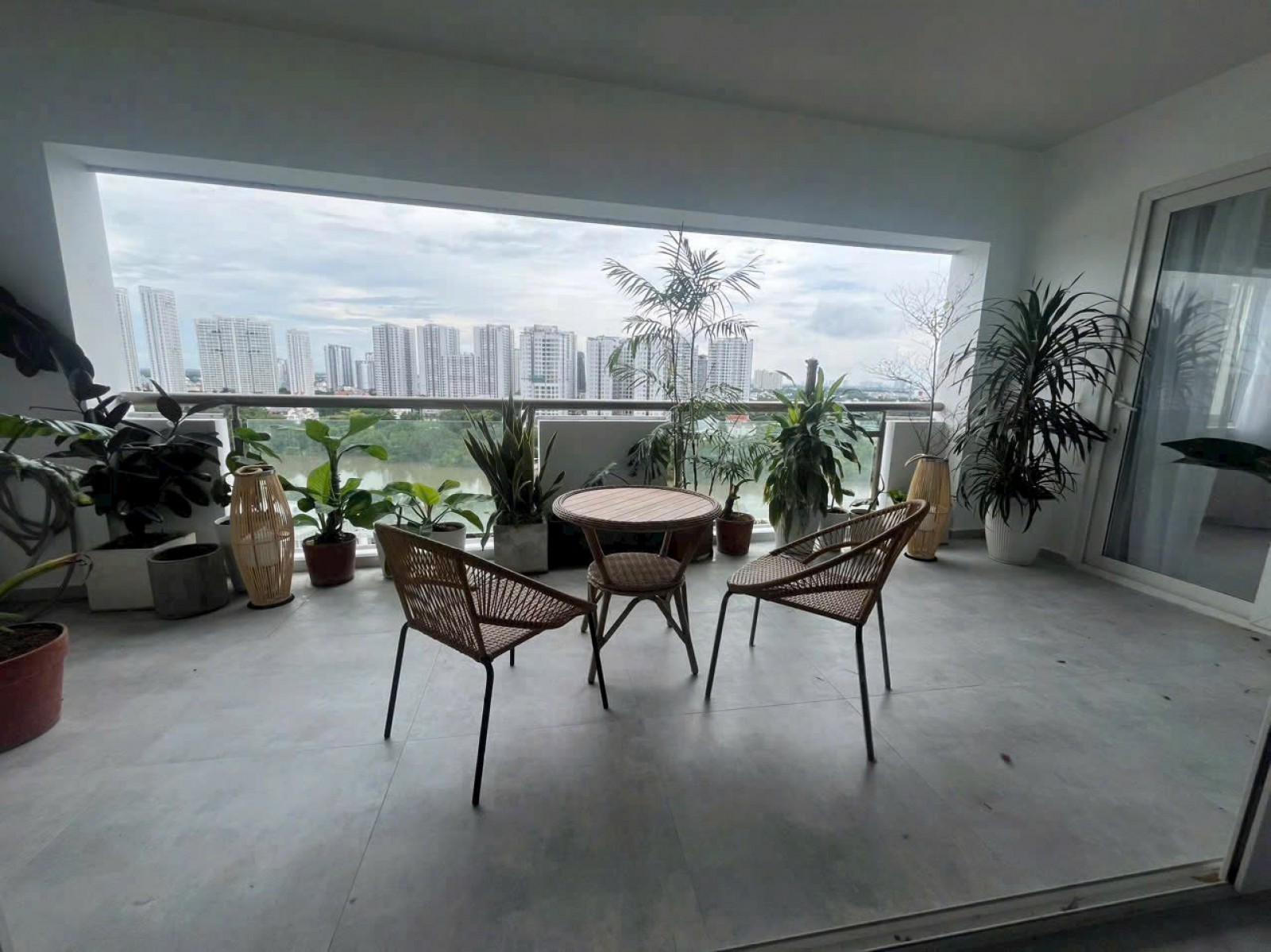 Bán gấp căn hộ Mỹ Phát 137m2, có ô xe, view sông, đối diện trường SSIS - 12214