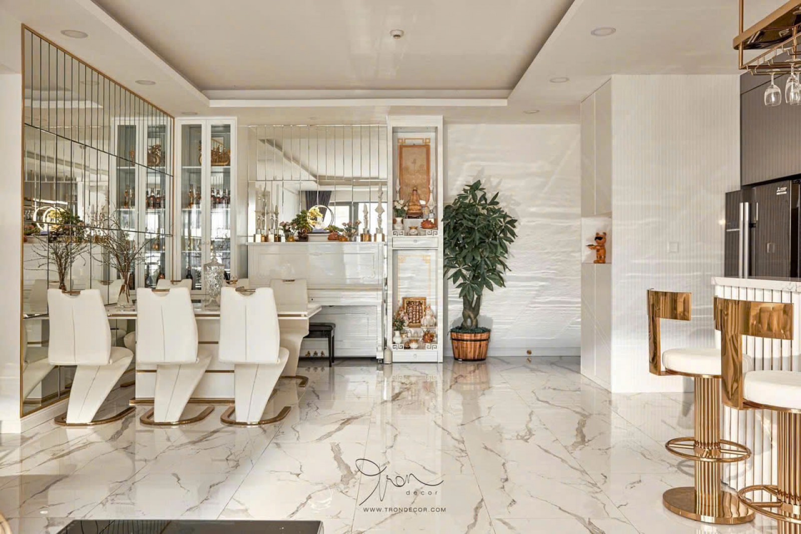 bán 1 căn duy nhất Riverpark Premier có ban công dài 133m2, góc hồ bơi - 12221