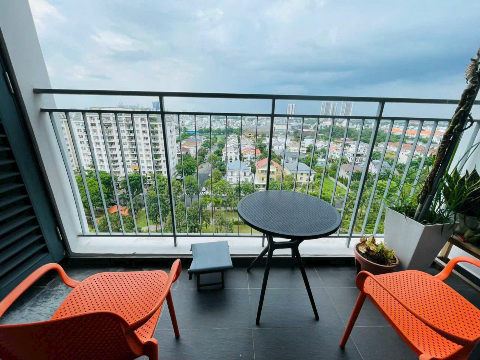 Bán gấp căn hộ Nam Phúc 122m2, nhà đẹp, view công viên Nam viên 2ha - 12249