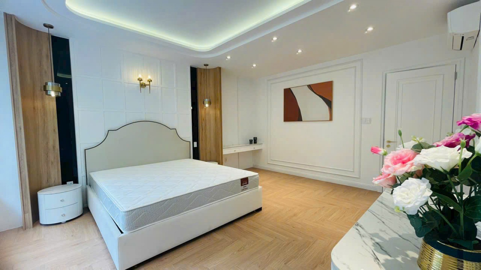 Bán biệt thự Mỹ giang liên kế 7*18m, 3 lầu, nhà đẹp ngay hồ bán nguyệt - 12289
