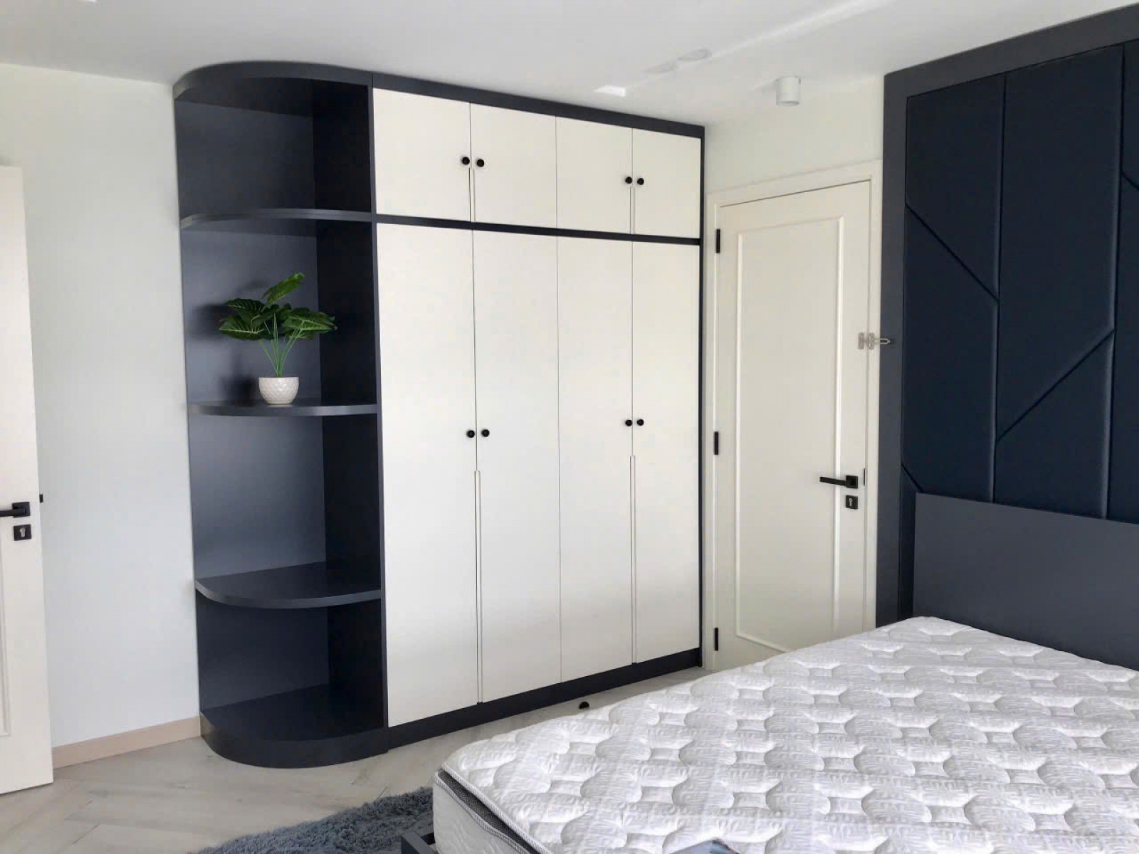 Bán Gấp trước tết căn Penhouse Happy valley 235m2, Góc 3 view cực đẹp - 12512