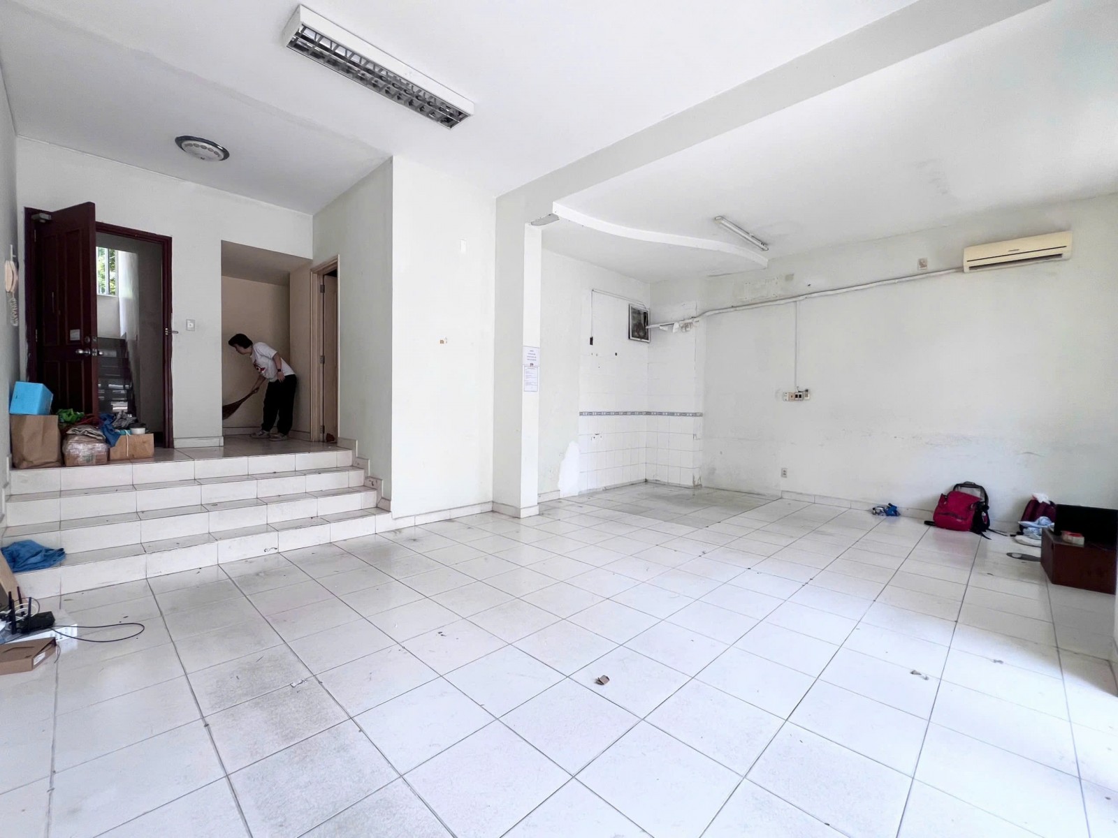 Bán gấp căn Shop kinh doanh Mỹ phước, 109m2, Đ.Phạm Thái Bường, Q.7 - 12861