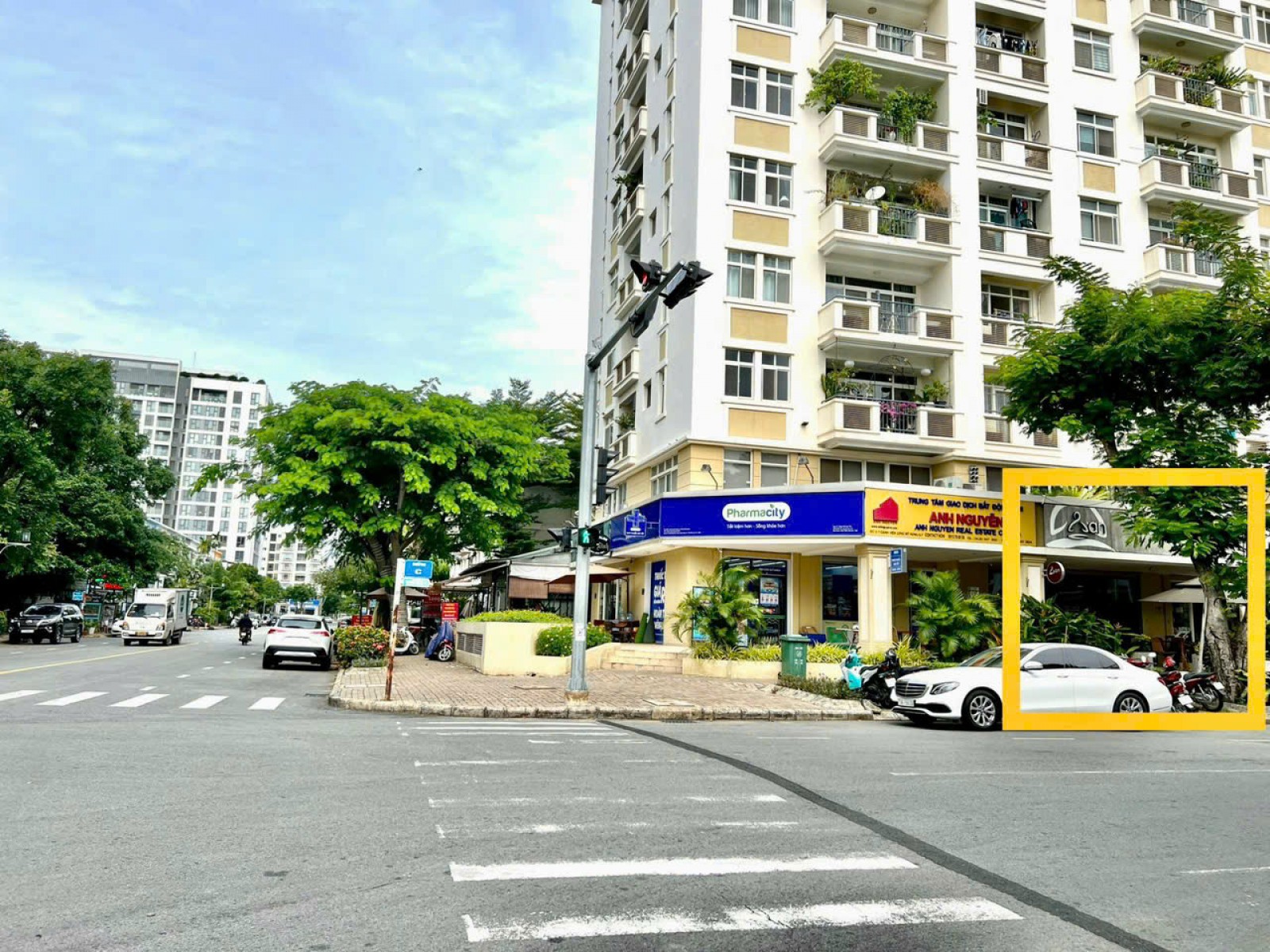 Bán căn shop Cảnh viên 2 ngay mặt tiền đường C kế căn góc vị trí đẹp - 12877