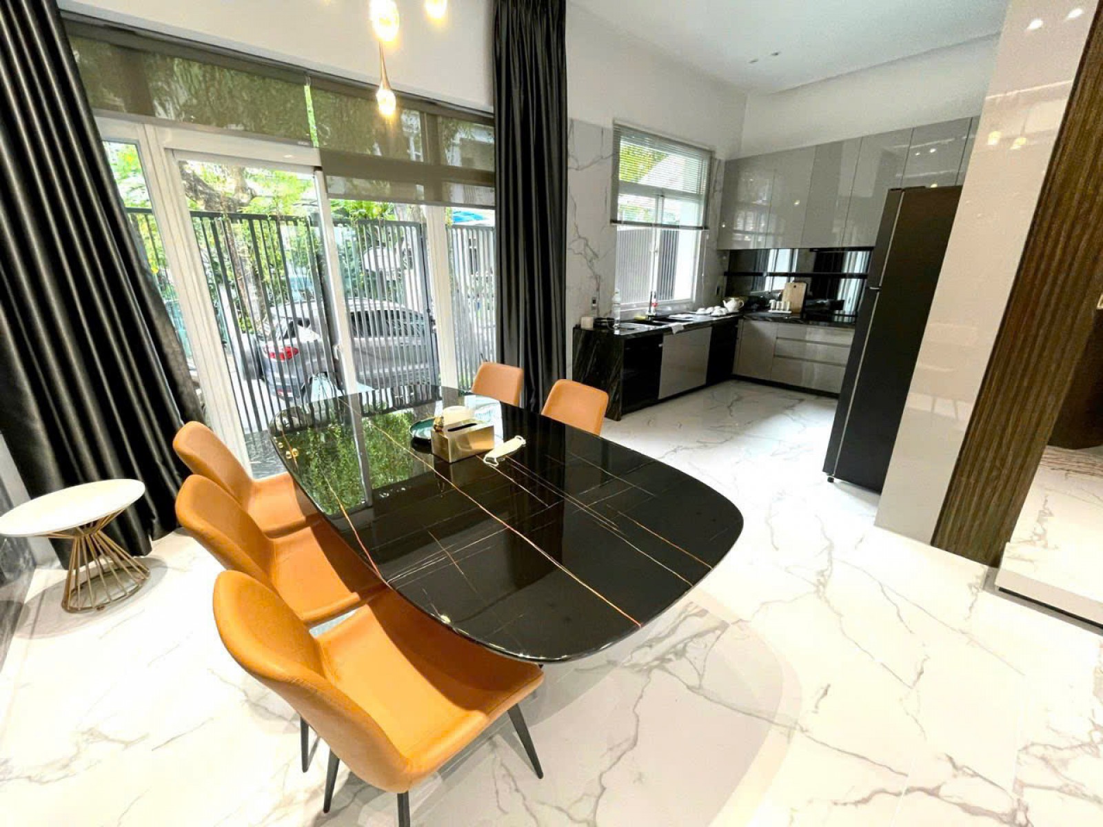 Bán căn Biệt thự Mỹ Thái 1, 7*18m, có thang máy, giá tốt đầu tư 34 tỷ - 12927