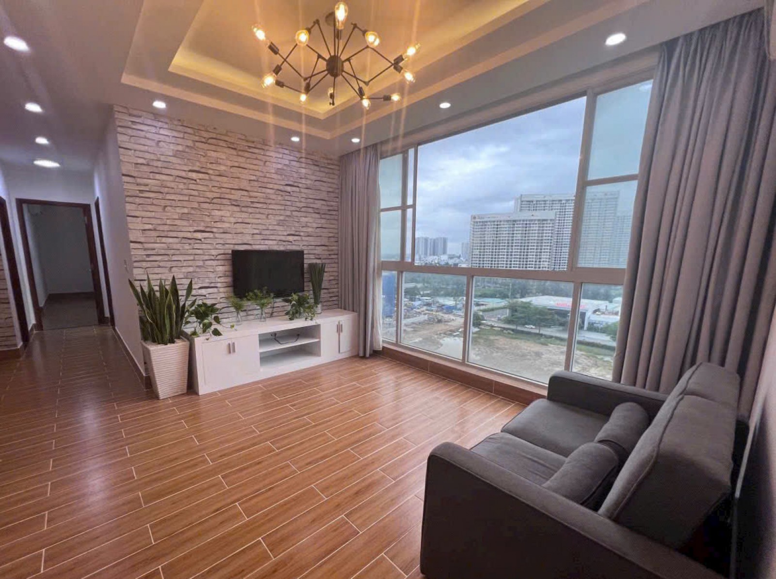 Bán căn hộ Starhill 87m2, 2PN, full nội thất ngay trường Đinh Thiện Lý - 13110