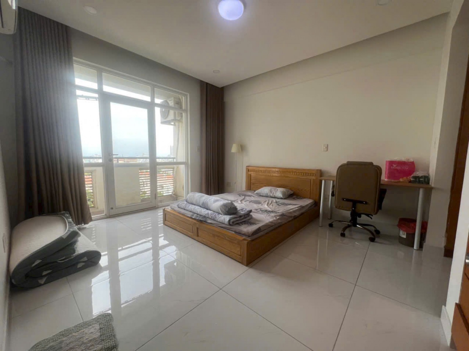 Bán Gấp Căn hộ Cảnh viên 2, 118m2, 3PN, nhìn biệt thự và công viên Q.7 - 13326