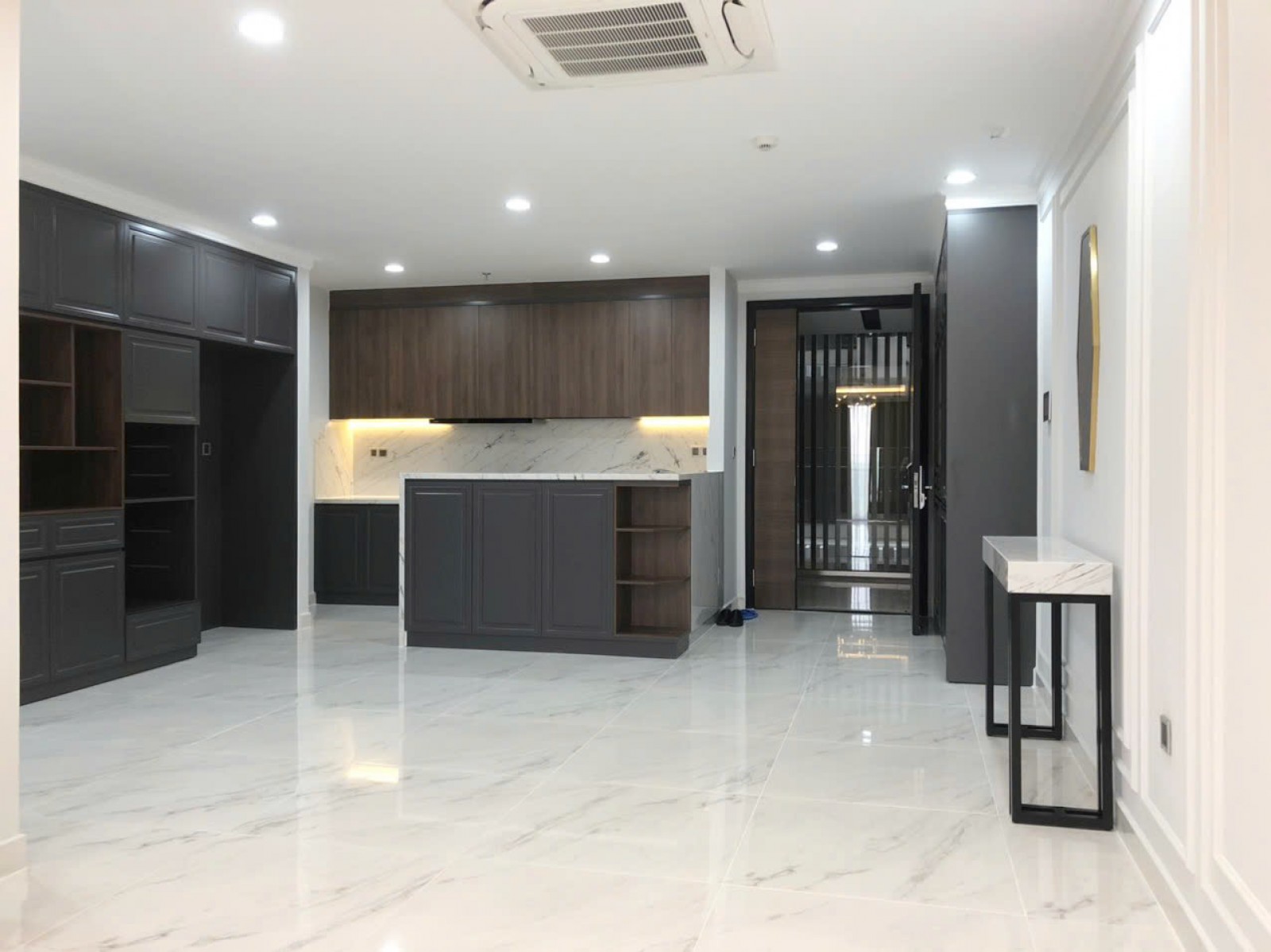 Cho thuê giá tốt căn hộ Midtown M5, 130m2, 3PN view sông Phú mỹ hưng