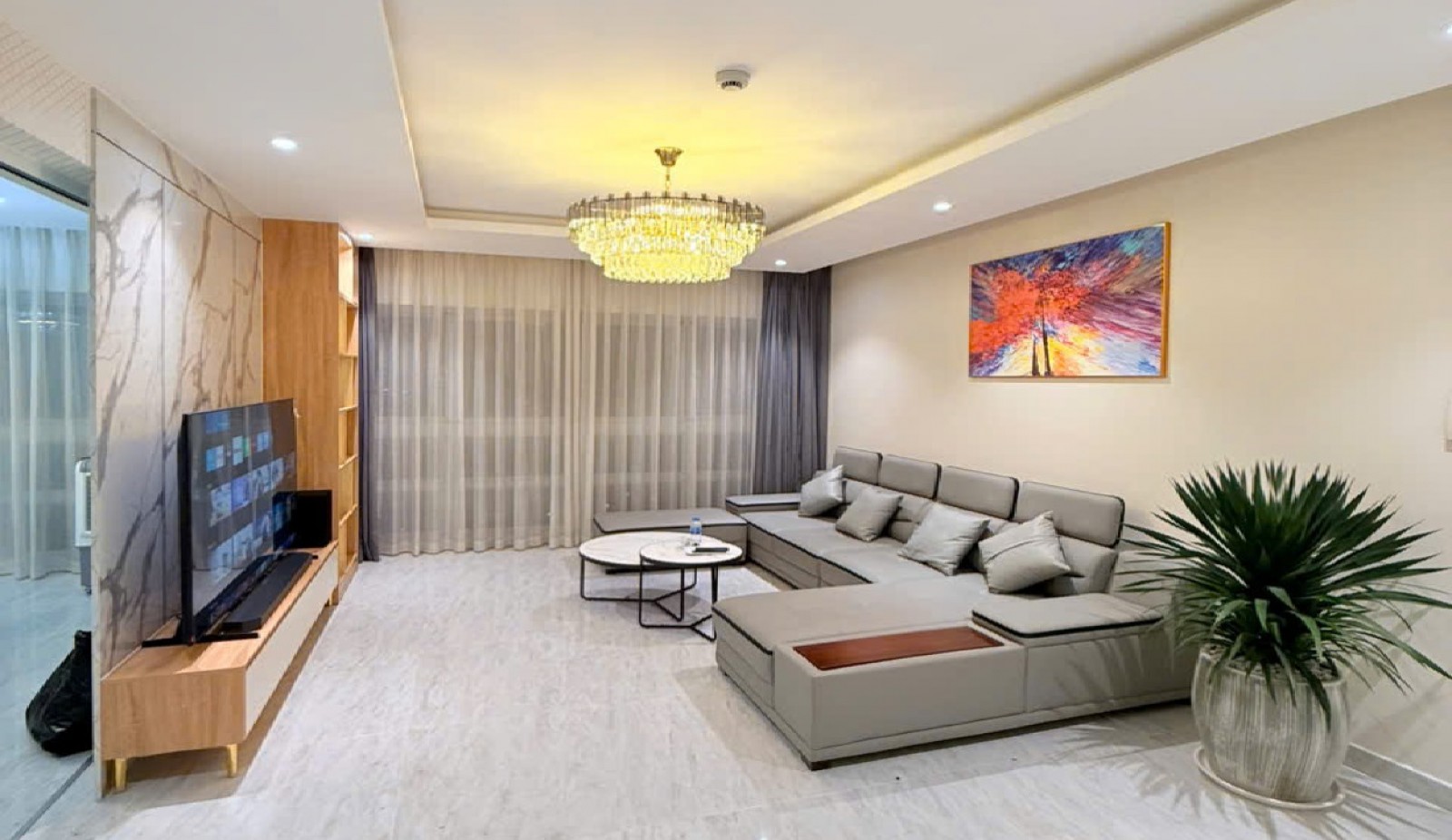 Cho thuê căn hộ Penhouse Happy Valley 250m2, 5PN view sông cực đẹp