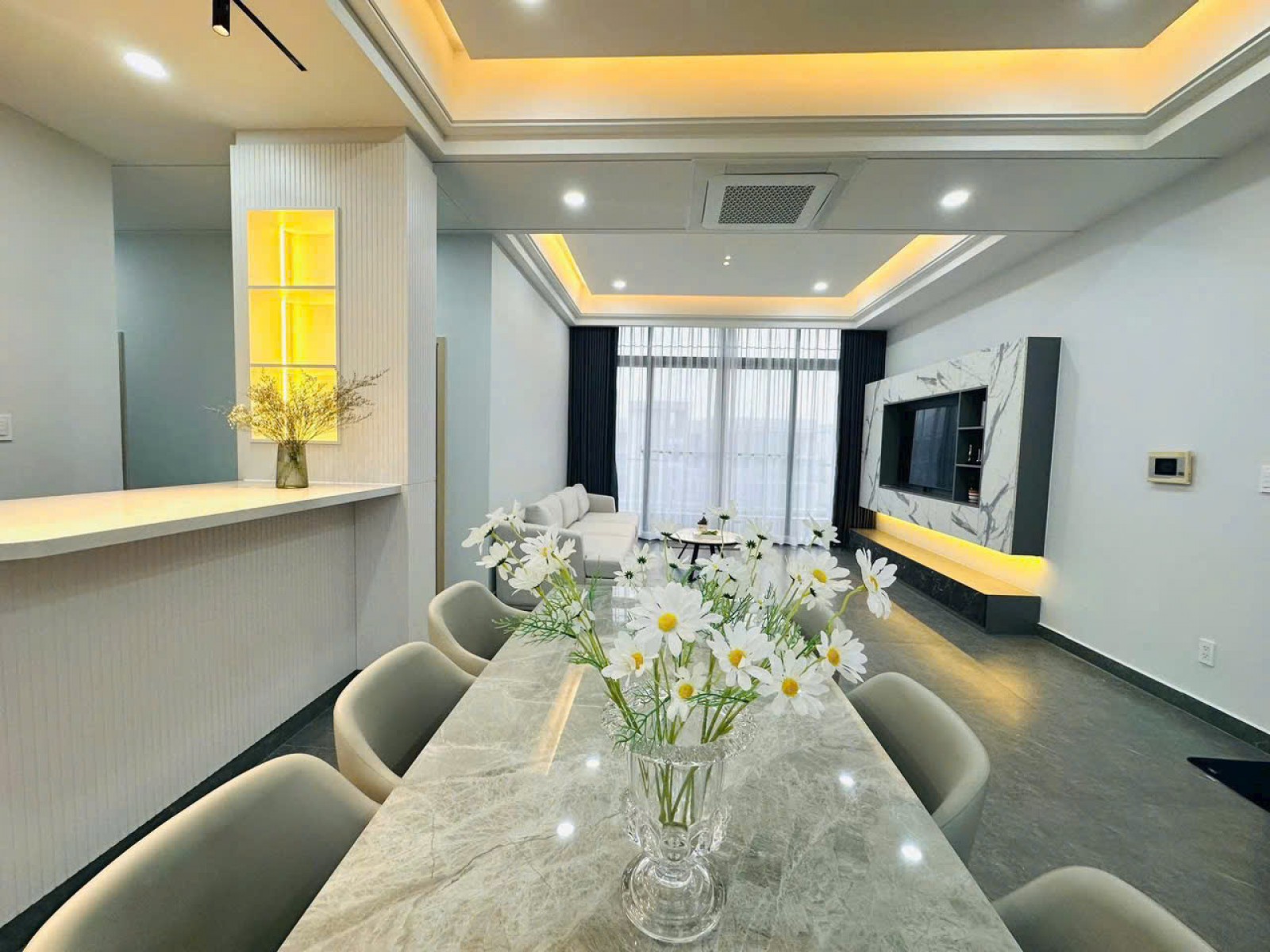 Hiếm! Bán căn hộ Tophouse The Panorama 242m2 view kênh đào và hồ bơi cực đẹp phú mỹ hưng - 13890