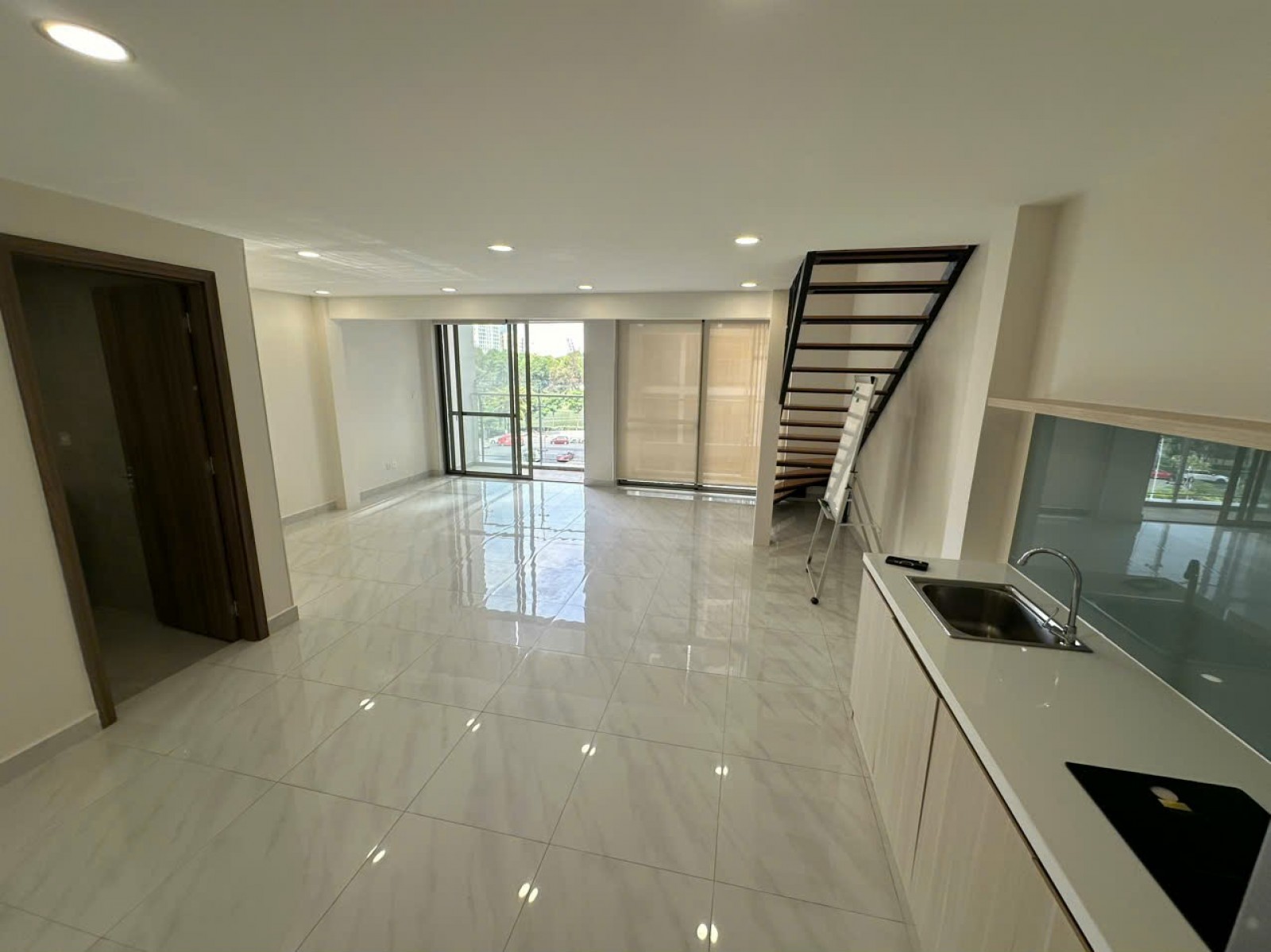 Cho thuê shop Midtown tầng 3, 85m2 có lửng, hoàn thiện giá chỉ 25tr/th - 13896