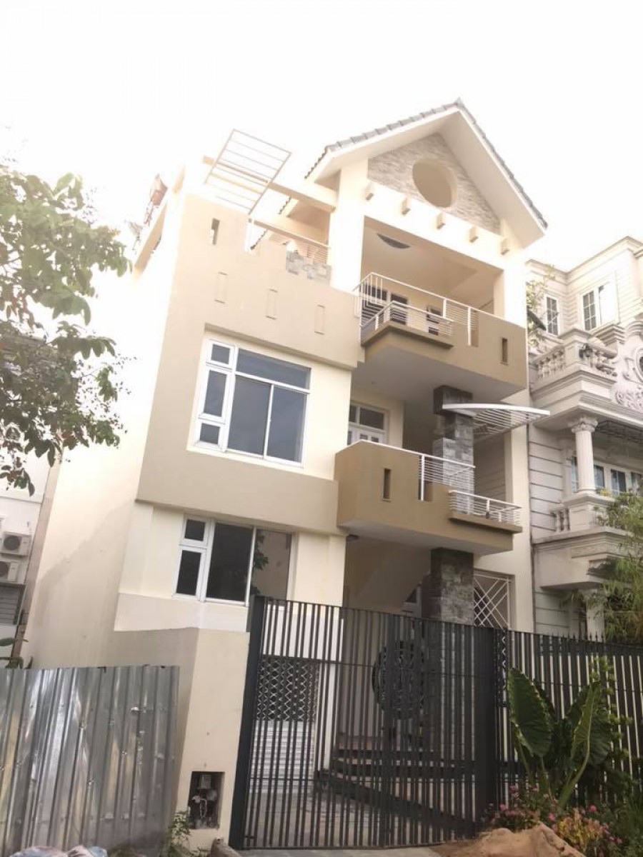 Bán gấp giá siêu tốt Biệt thự tự xây Nam Thông 8*18m, 1 trệt, 3 lầu ngay Phú mỹ hưng, Q.7 - 13904