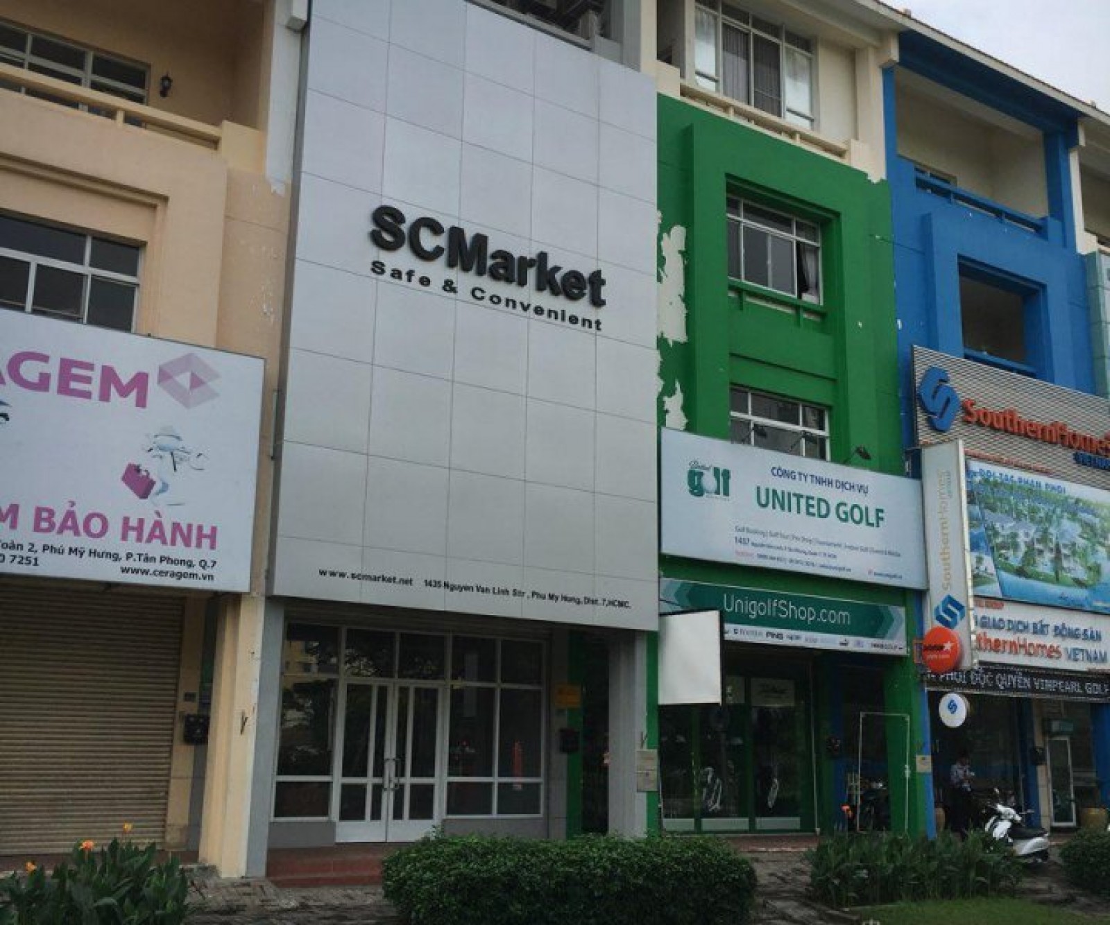 Cho thuê giá rẻ nhà phố Mỹ Hưng 6*18m, 3 lầu, mặt tiền Nguyễn Văn Linh, Quận 7