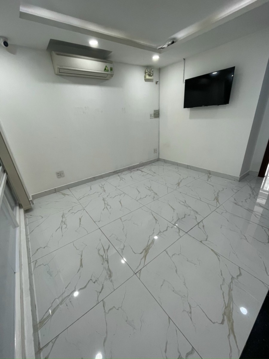 Cho thuê tầng Trệt + Lửng nhà phố đường Cao Triều Phát Phú Mỹ Hưng - 13973