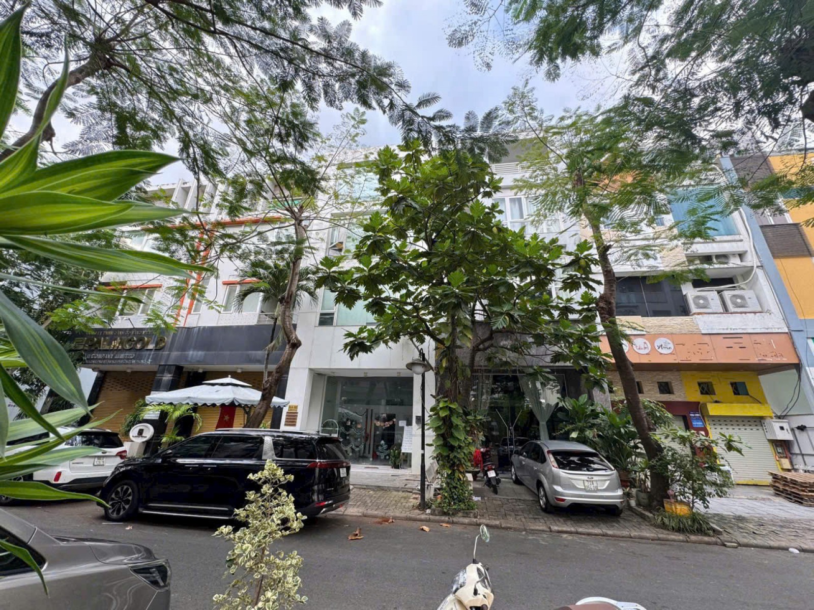 Bán giá rẻ nhất thị trường nhà phố Hưng Gia 1, có thang máy, ngay đường Bùi Bằng Đoàn, Quận 7