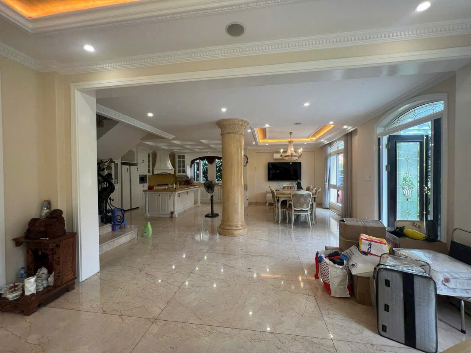 Cho thuê Biệt thự Lam Thiên Lục Địa 360m2, 5PN nhà cực đẹp phú mỹ hưng - 14017